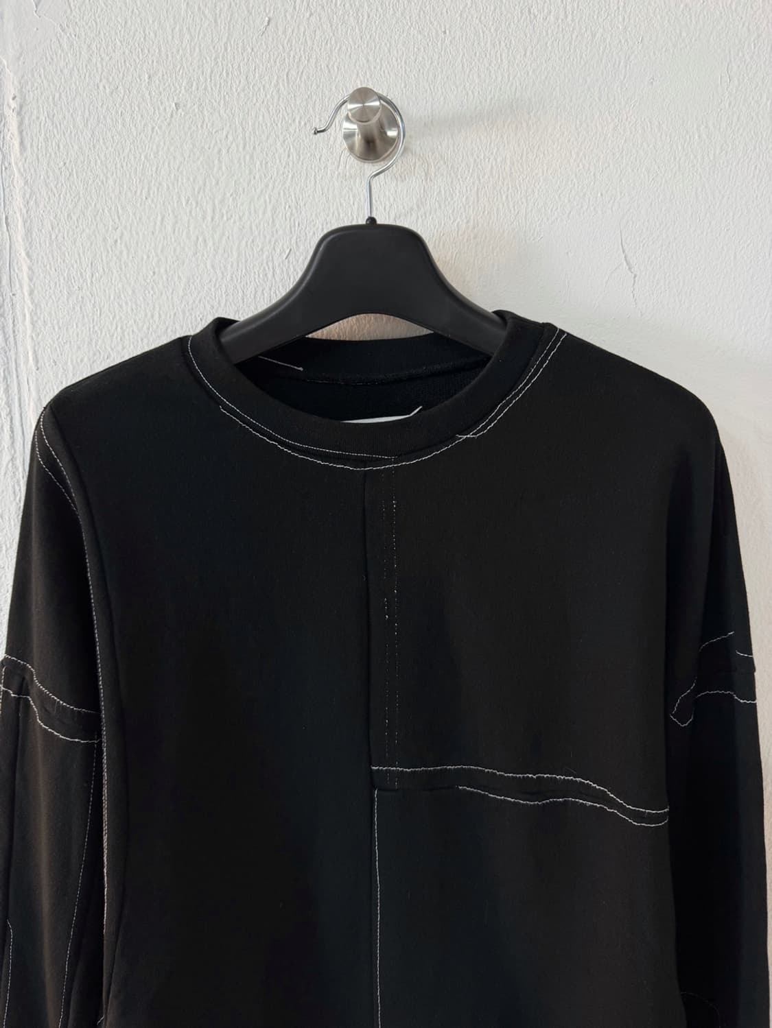 메종 마르지엘라 스티치 맨투맨 스웻셔츠  상품이미지4