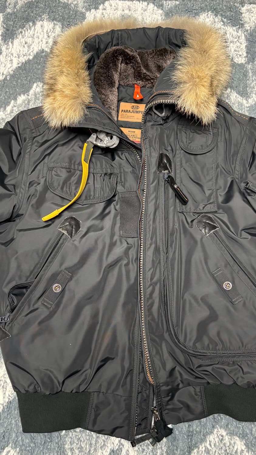 파라점퍼스 고비 마스터피스 M사이즈 (SSS급) 상품이미지1