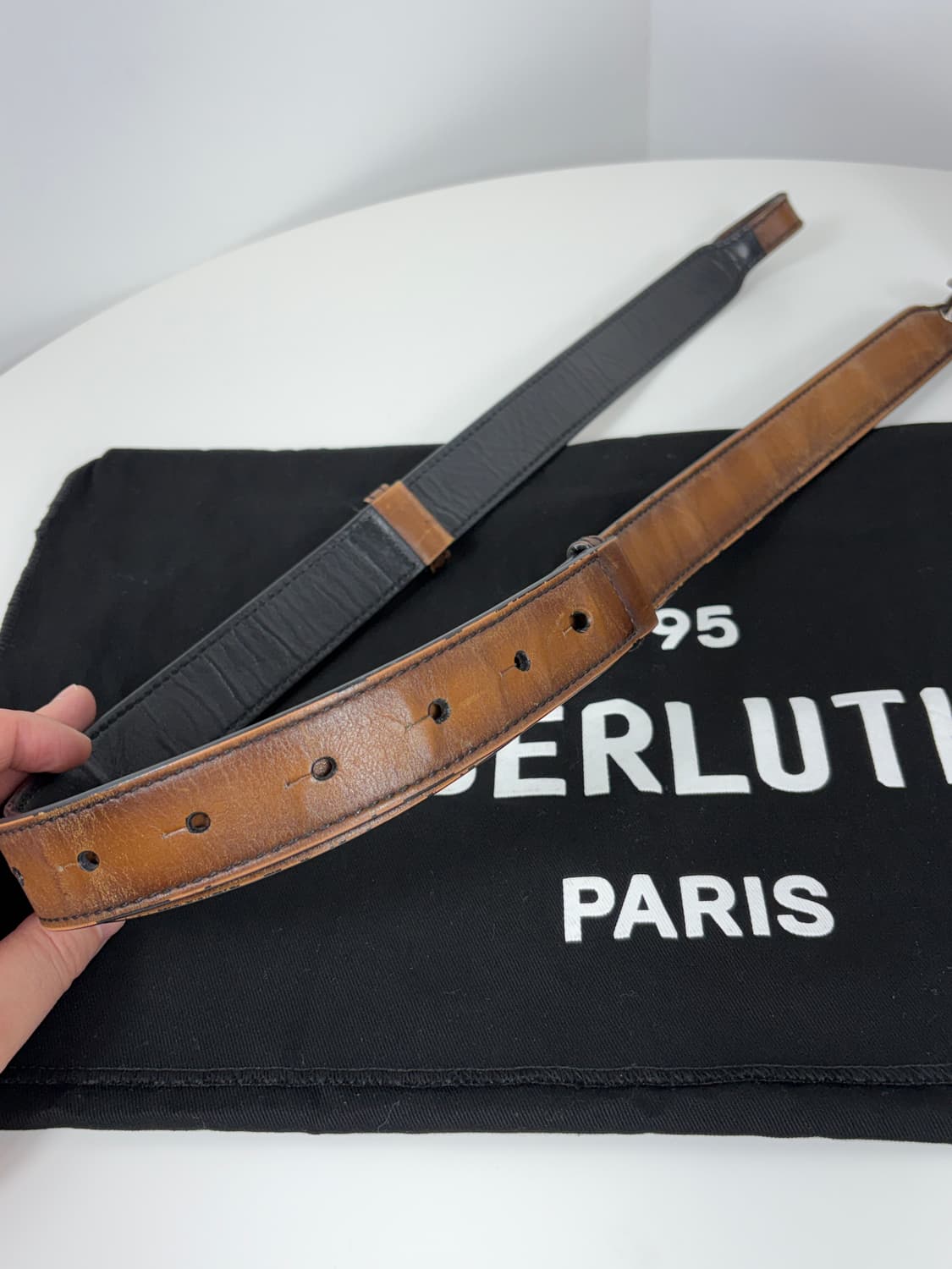 벨루티 원 주르 스크리토 크로스백 상품이미지6