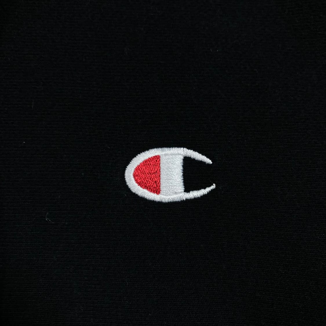 챔피온 리버스 위브 스몰 로고 블랙 후드티 상품이미지2