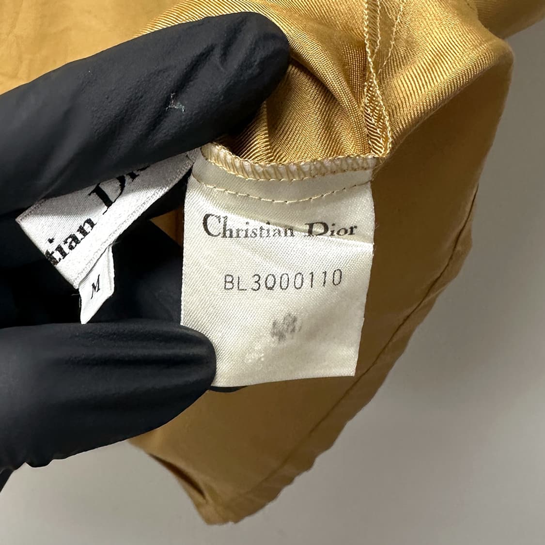 크리스챤 디올 dior 리본 실크 반팔 블라우스 골드 여성 M 상품이미지8