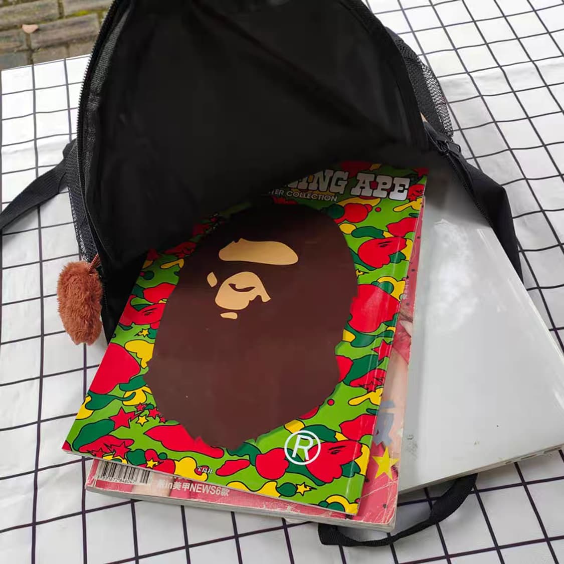 베이프 백팩 + 베이프 마일로 키링 상품이미지7