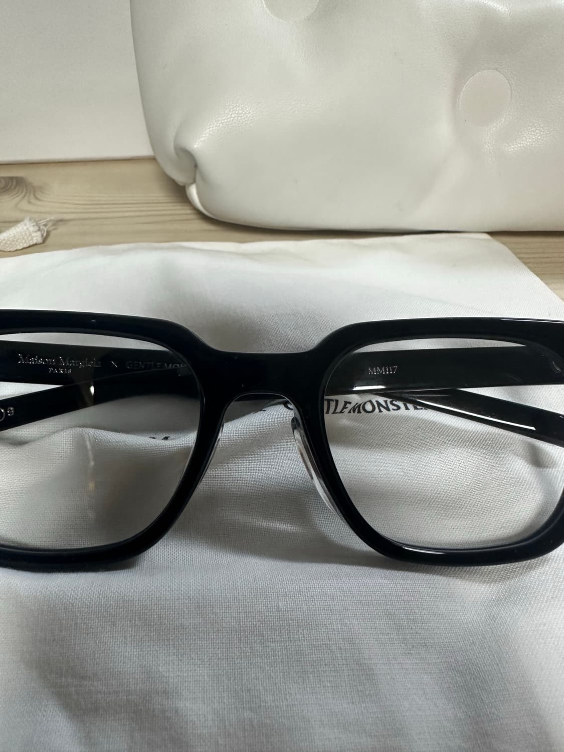 젠틀몬스터 마르지엘라 MM117 블랙 상품이미지2