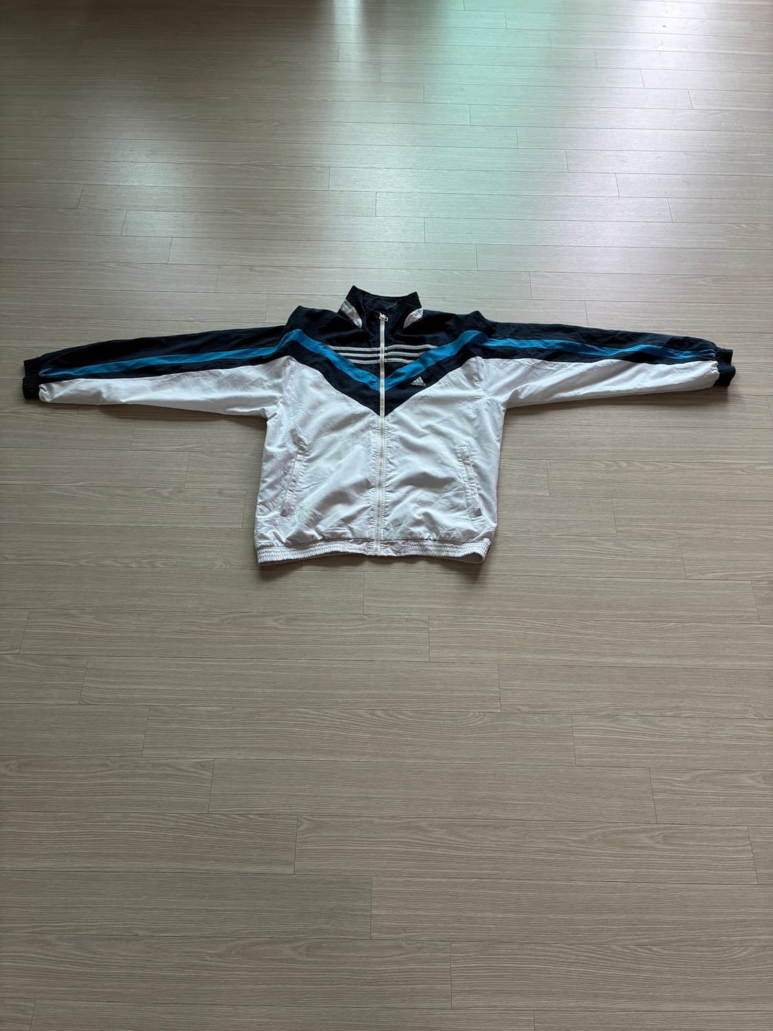 90s 아디다스 올드스쿨 바람막이 상품이미지1