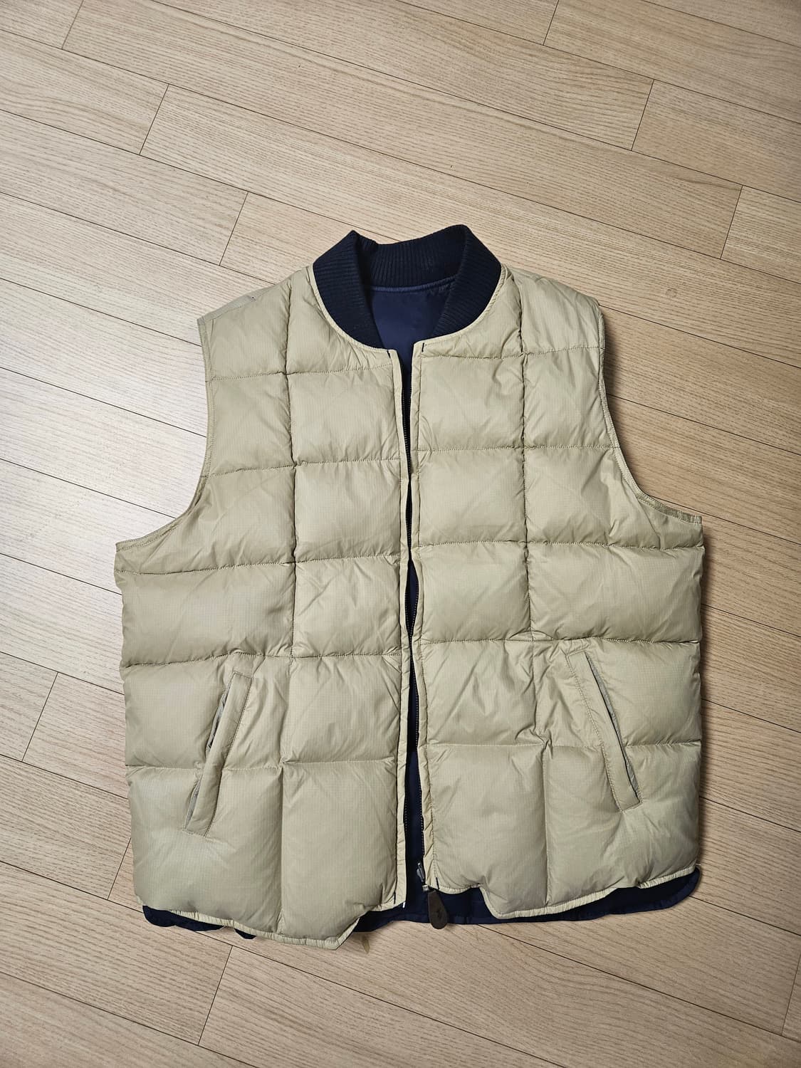 아웃스탠딩 리버서블 양면 패딩조끼 상품이미지2