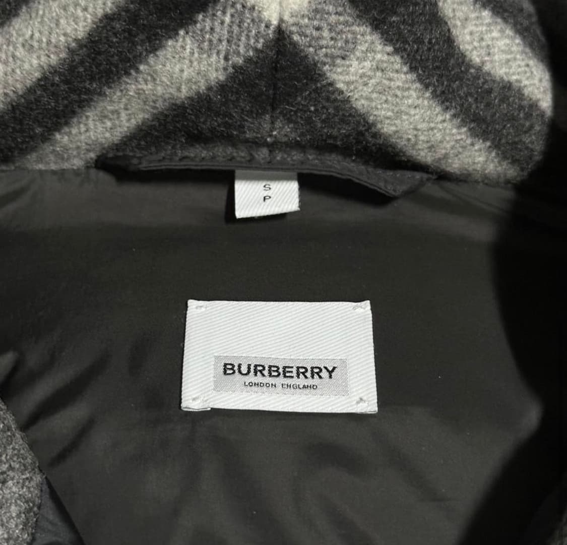 [리오브] 버버리 빈티지 체크 디테처블 패딩 상품이미지4