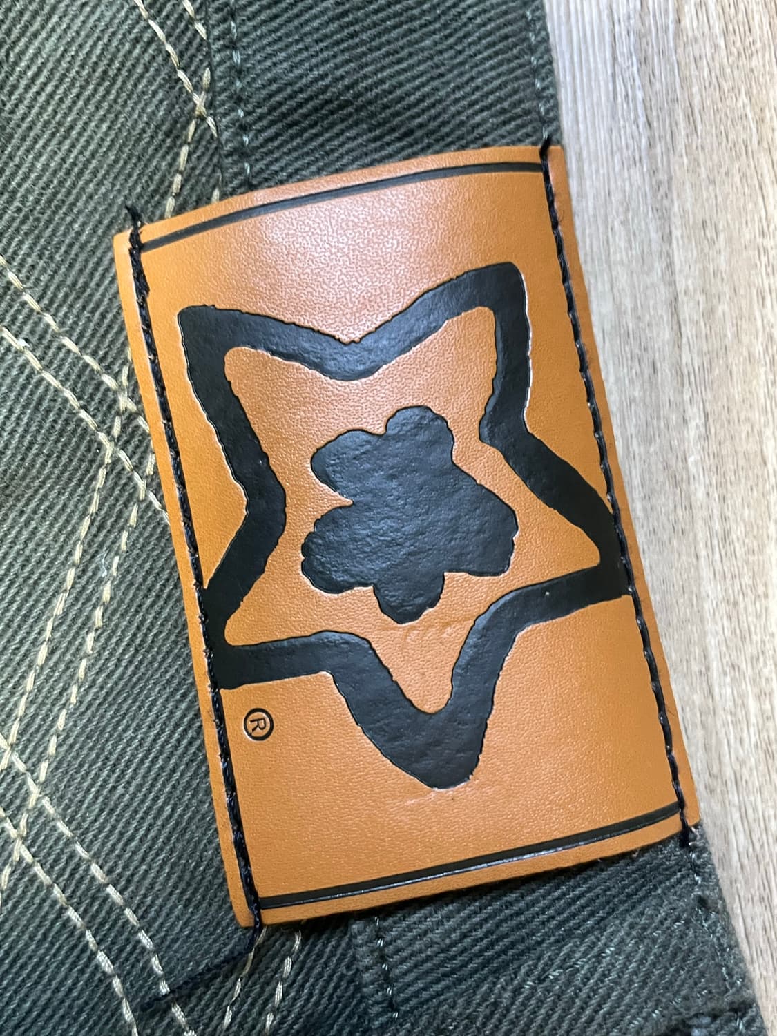 크로스 스티치 더블 니 진스 올리브 상품이미지5