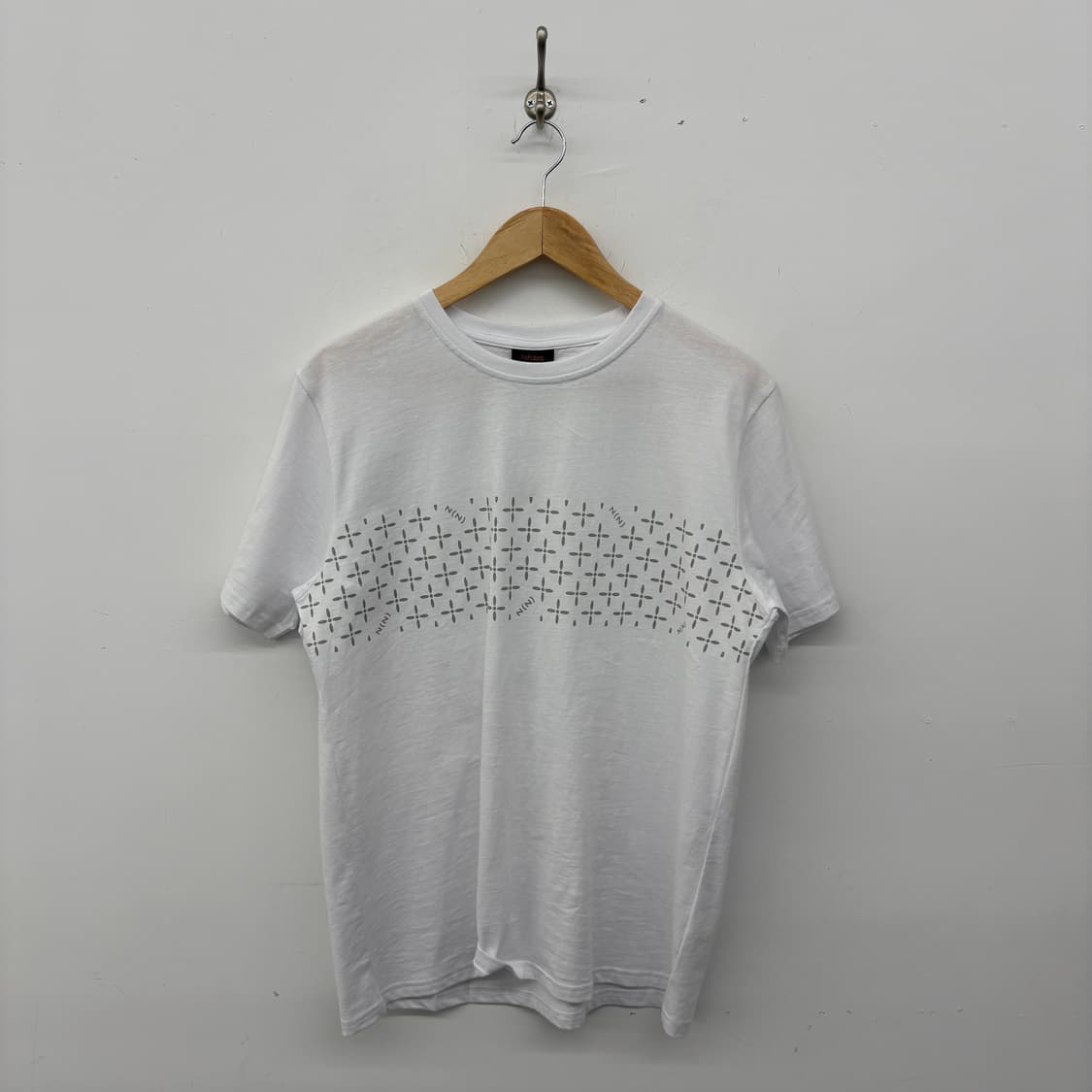말보로X넘버나인 화이트 패턴 반팔 티셔츠 남성M 상품이미지1