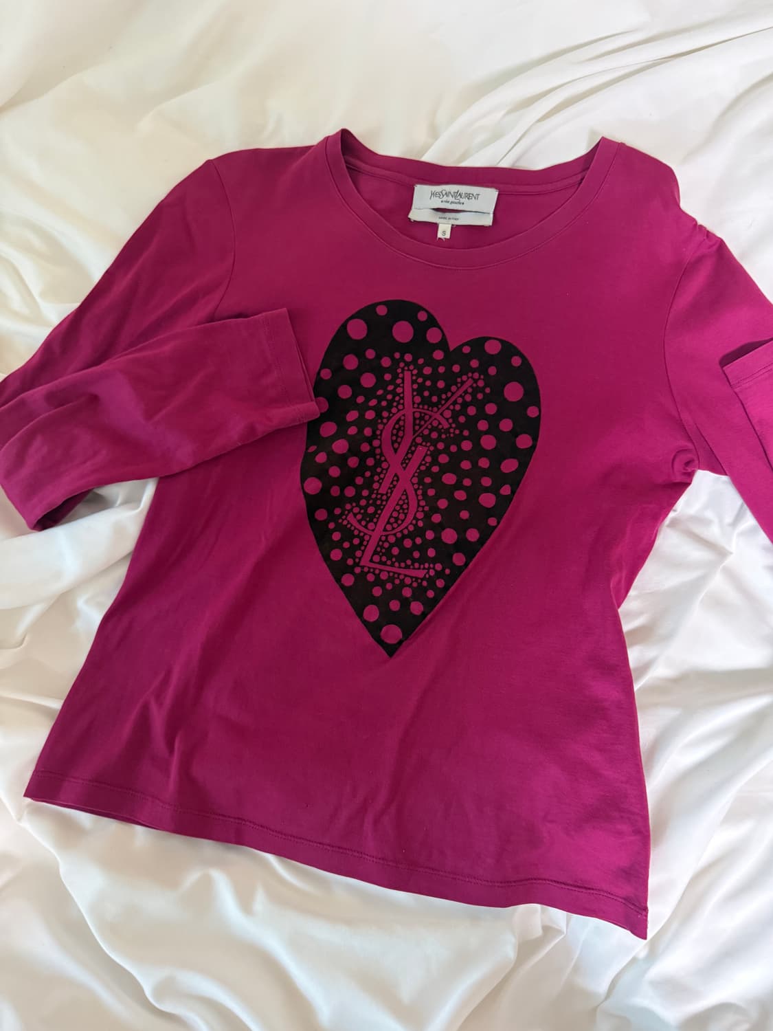입생로랑 핑크 하트 로고 긴팔 티셔츠 상품이미지1