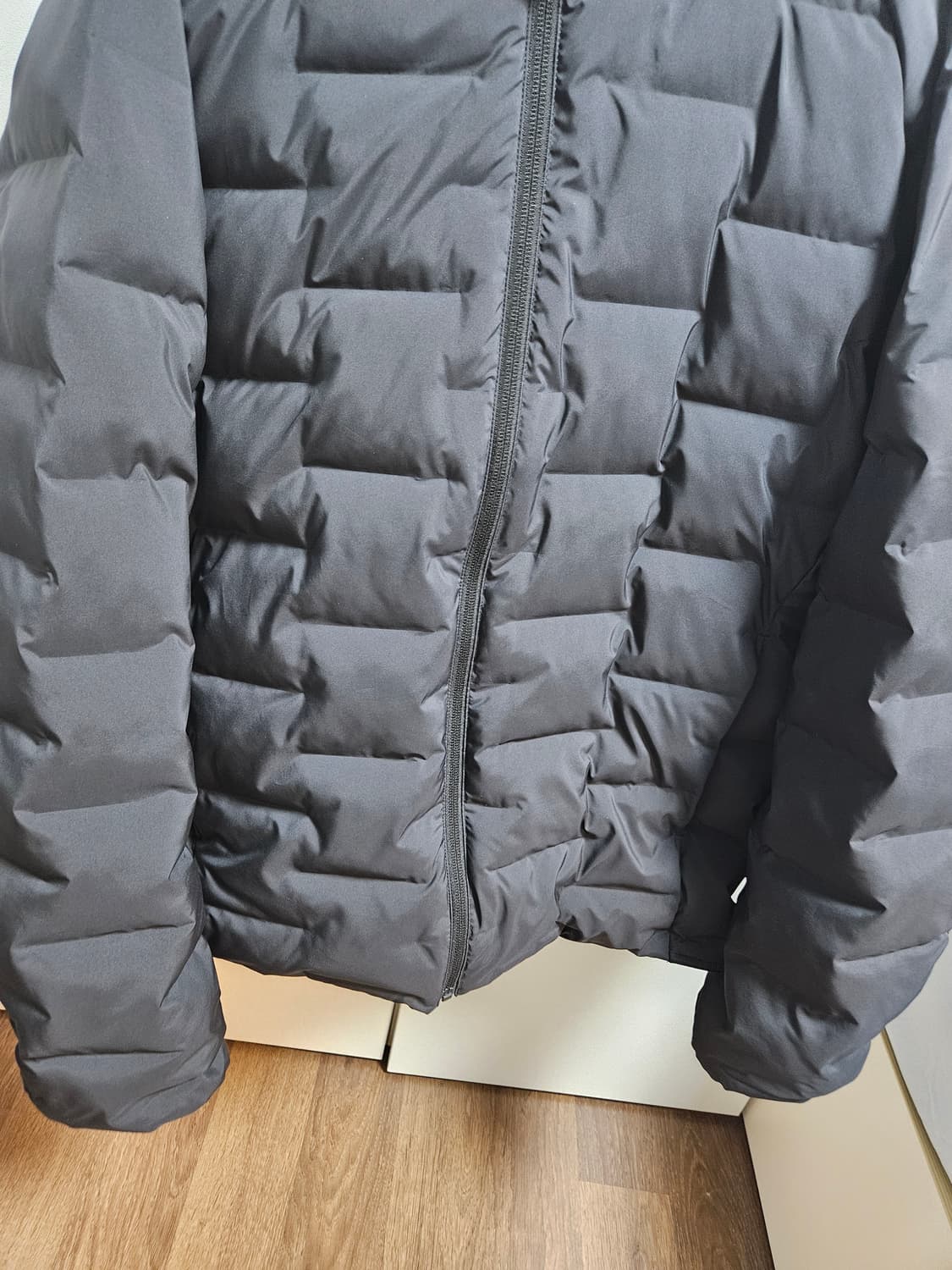 유니클로 경량패딩 상품이미지2