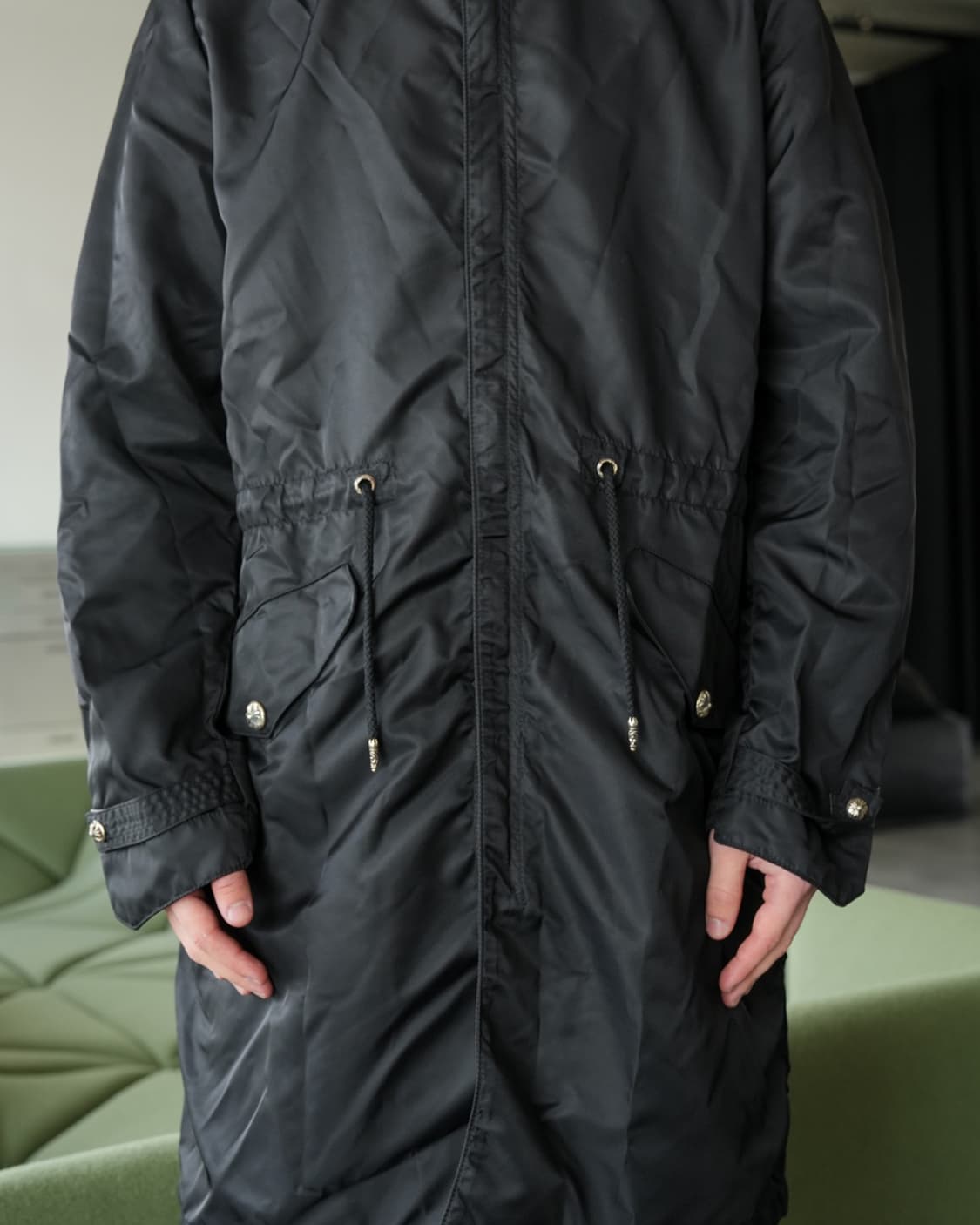 크롬하츠 VIC한정 레더패치 나일론 코트 상품이미지2