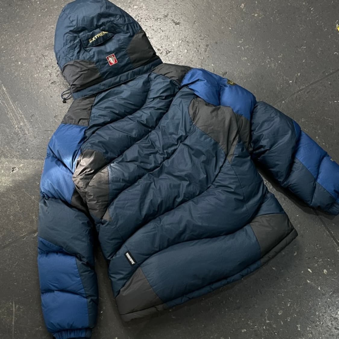 100 블랙야크 윈드스토퍼 패딩  상품이미지8