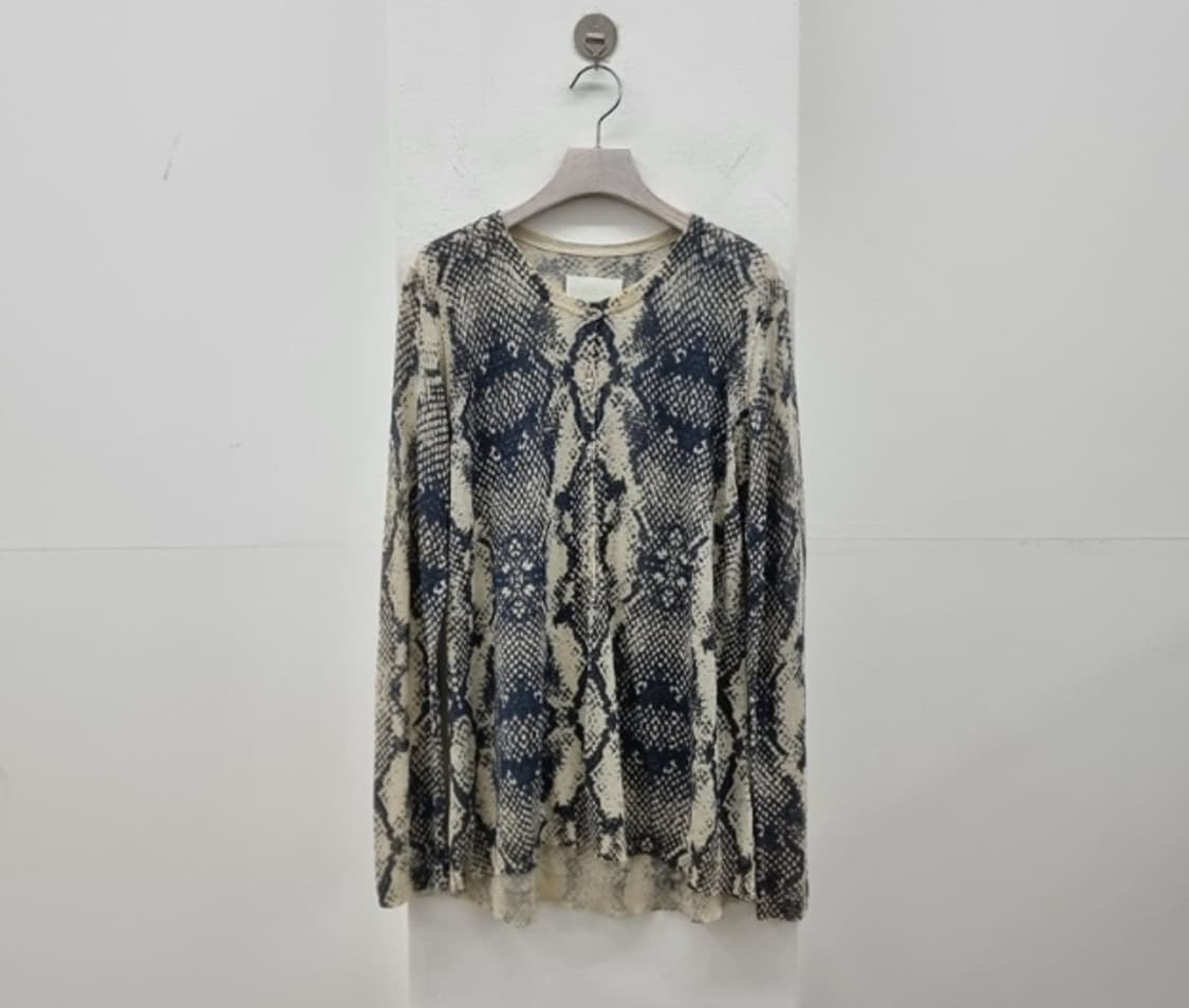 Zadig & Voltaire 쟈딕앤볼테르 상품이미지1