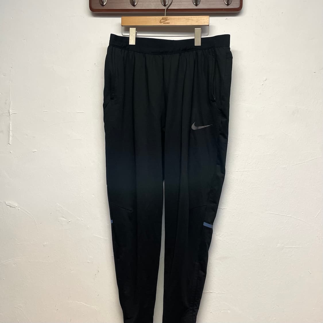 나이키 페놈 드라이핏 러닝 팬츠   상품이미지1