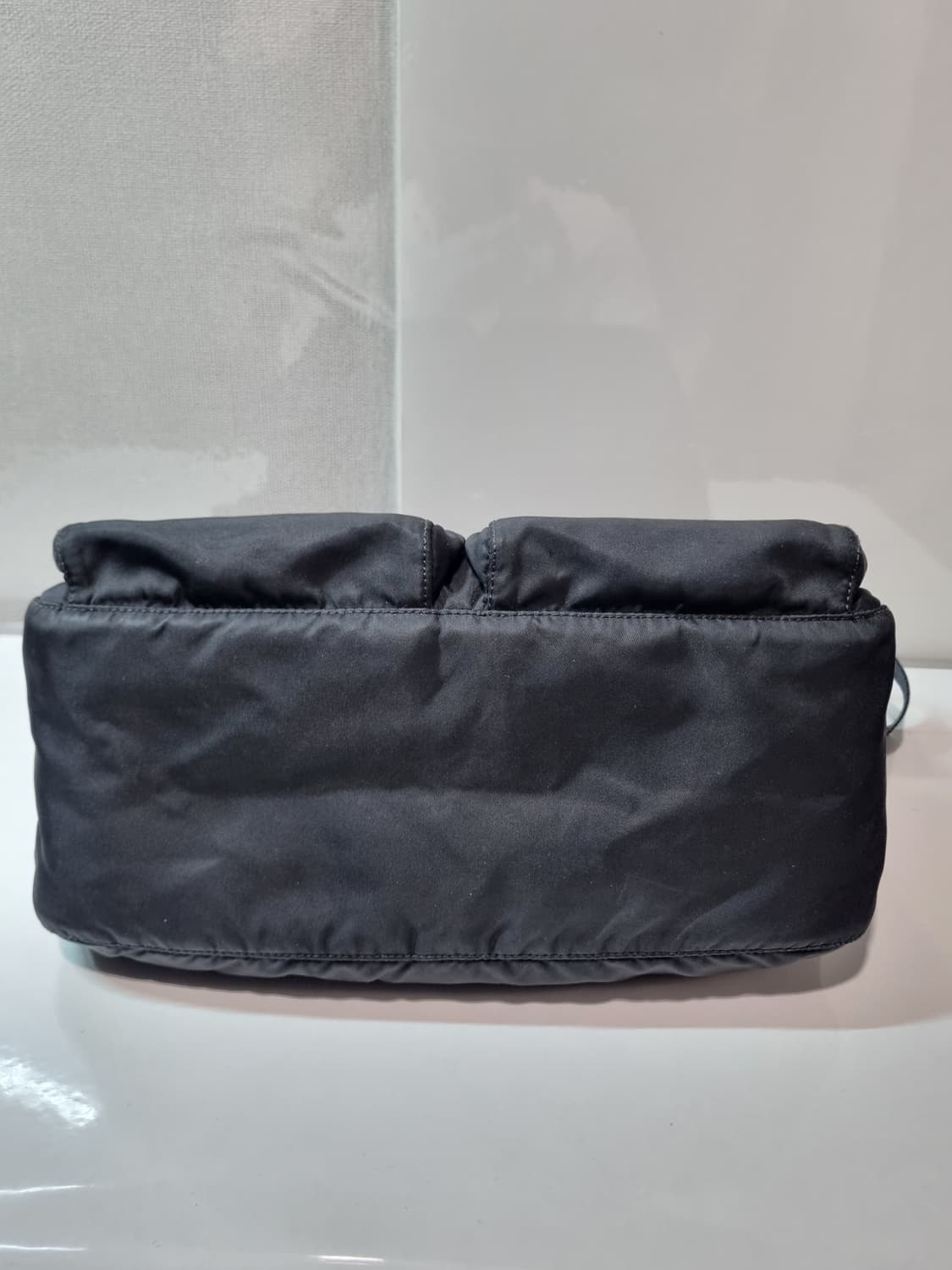 정품 프라다 투포켓 메인저백 상품이미지10