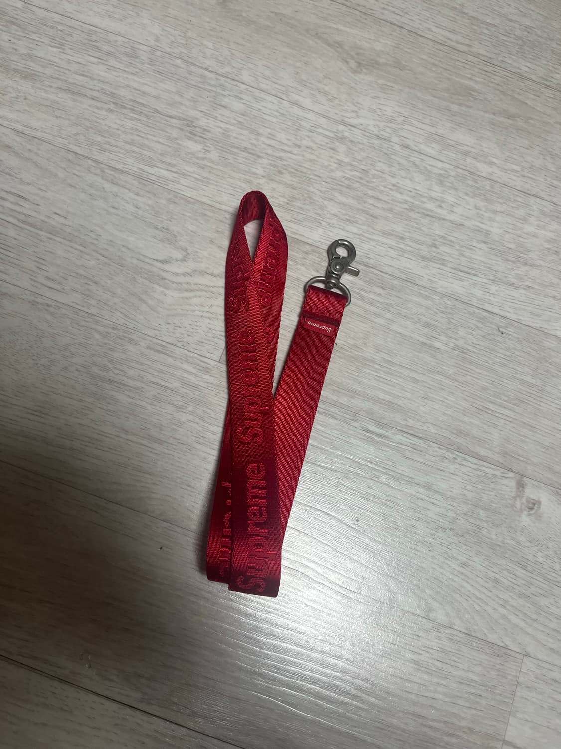 슈프림 랜야드 상품이미지1