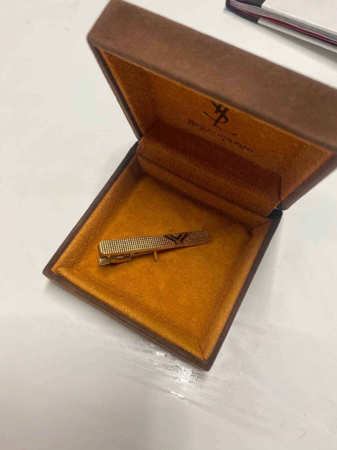 정품 입생로랑 골드 넥타이핀 상품이미지4