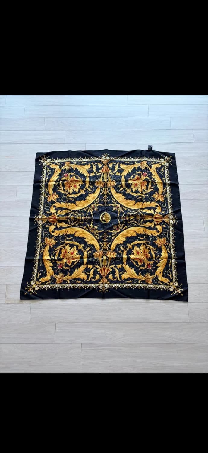 베르사체 스카프  상품이미지1