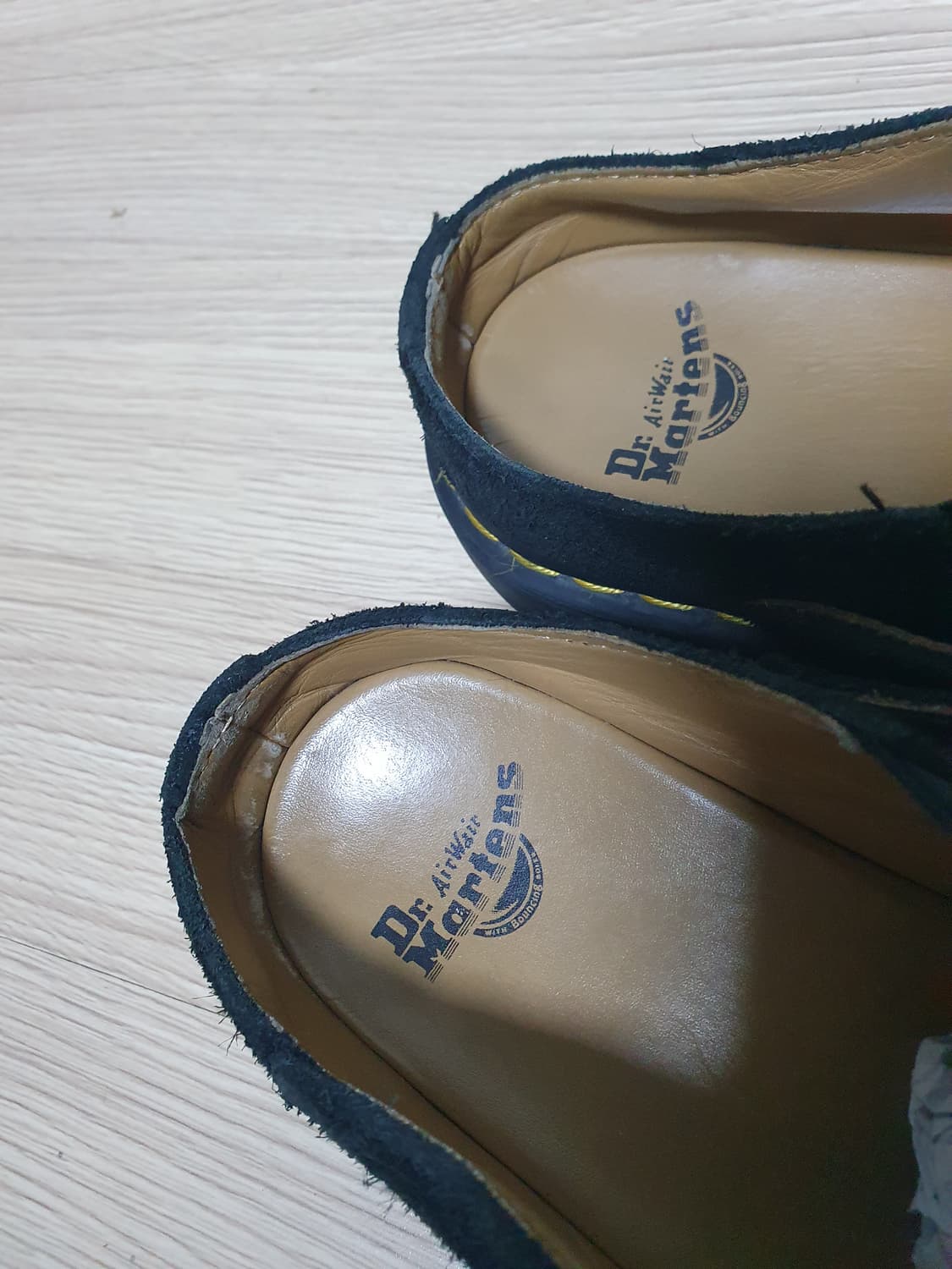 닥터마틴 아이샴 스웨이드 뮬 250 상품이미지8