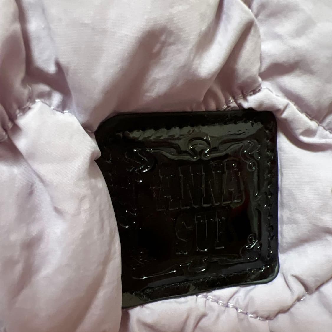 안나수이 퀼팅다운 토트백 퍼플 상품이미지3