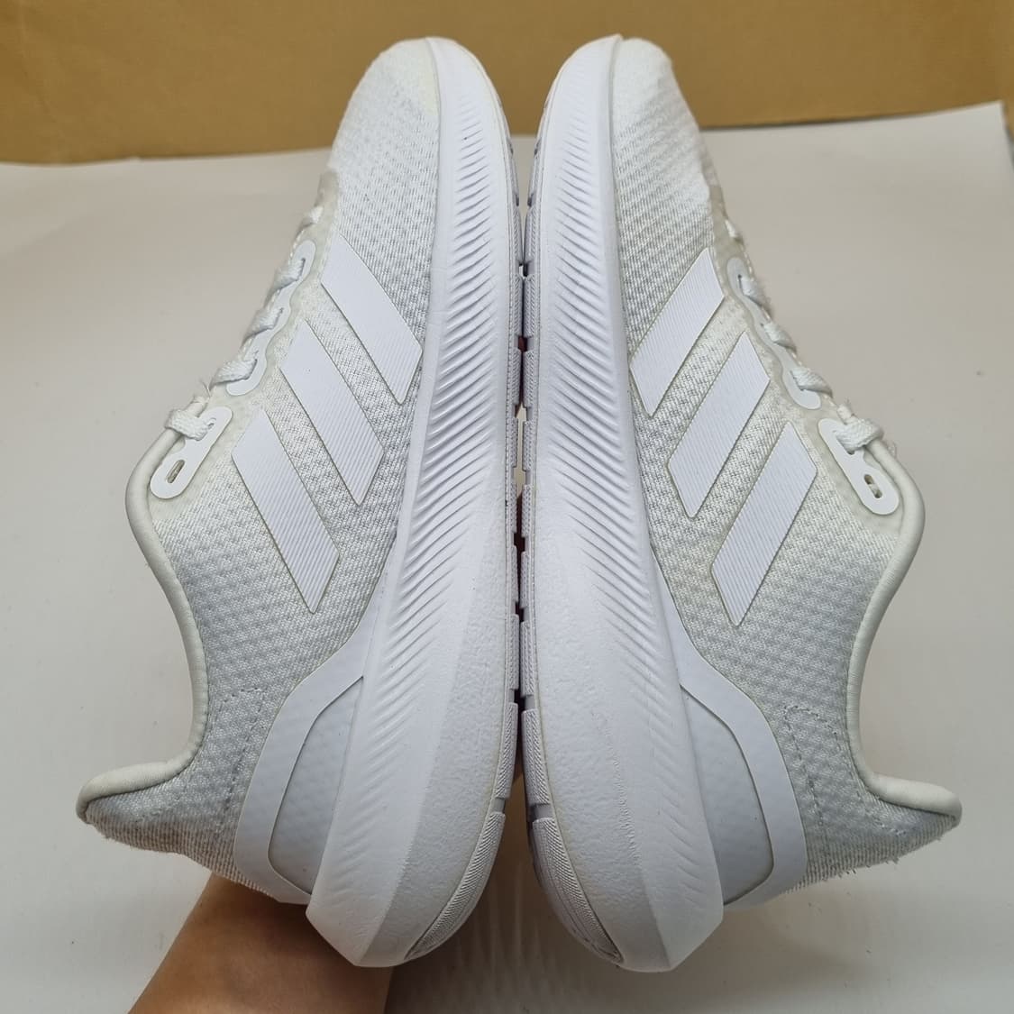 아디다스 런팔콘 여성런닝화235. 상품이미지5