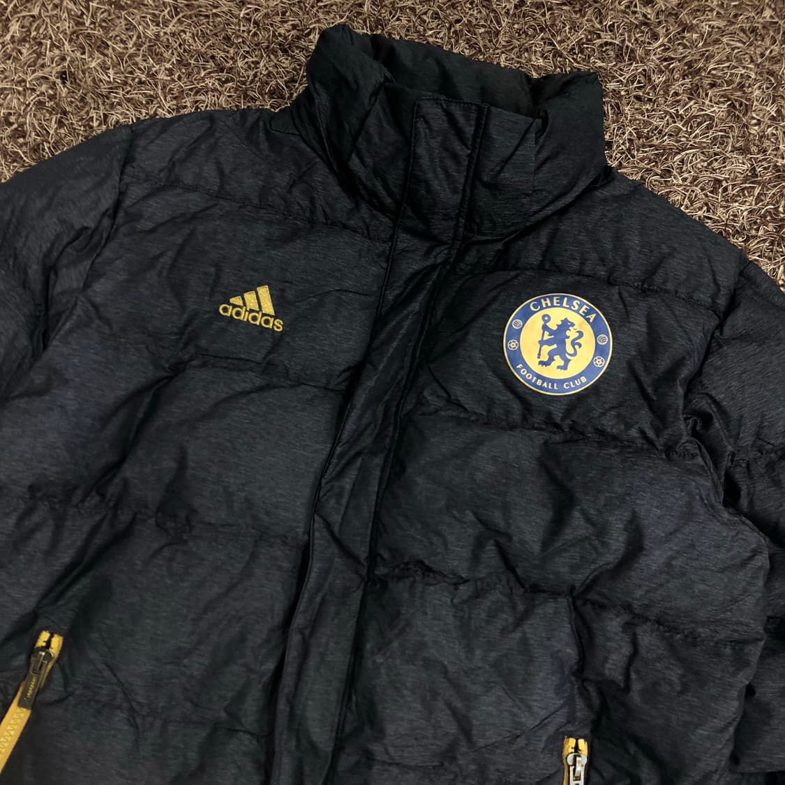 아디다스 첼시 구스다운 패딩 상품이미지2