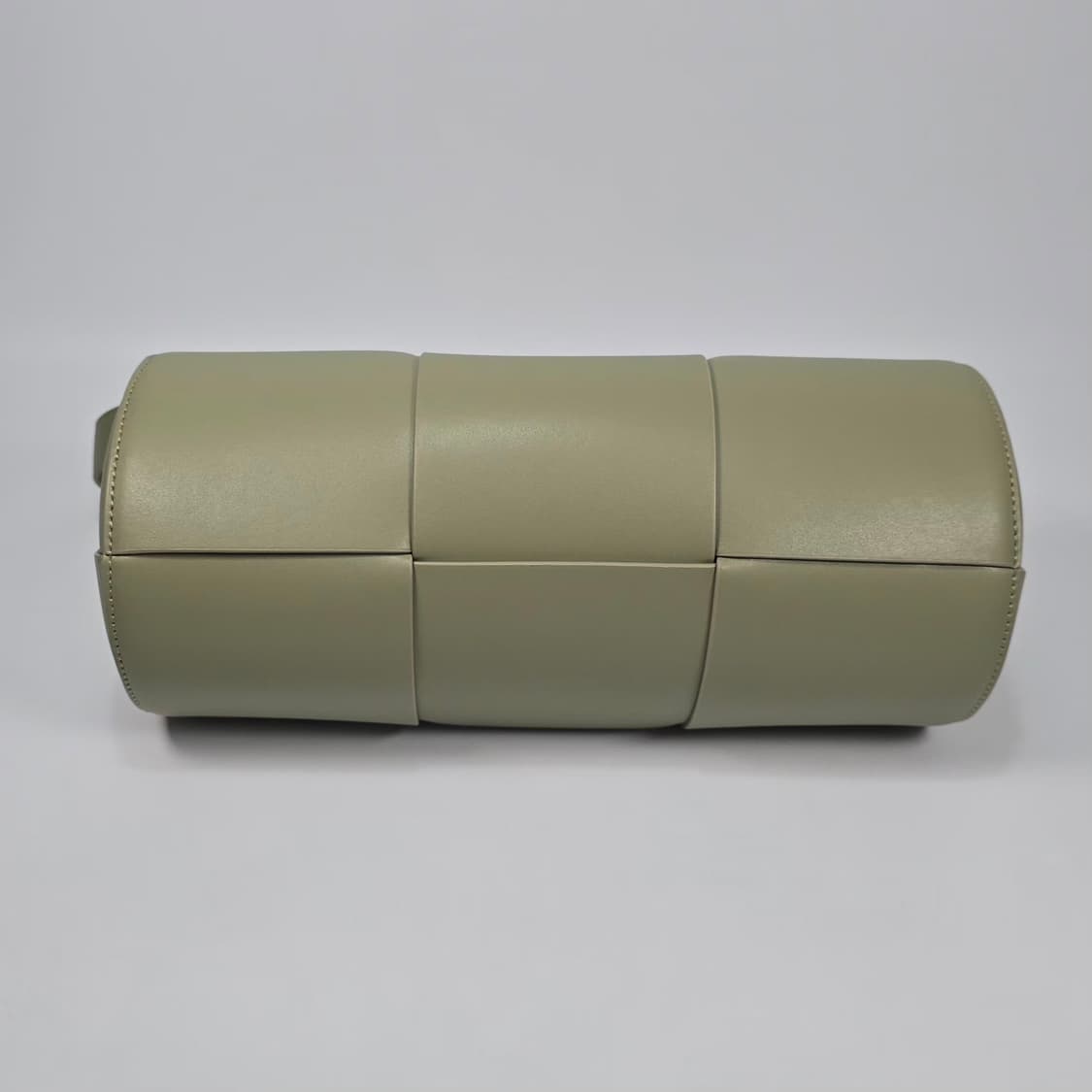 보테가 베네타 미디움 카네트 숄더백 상품이미지6