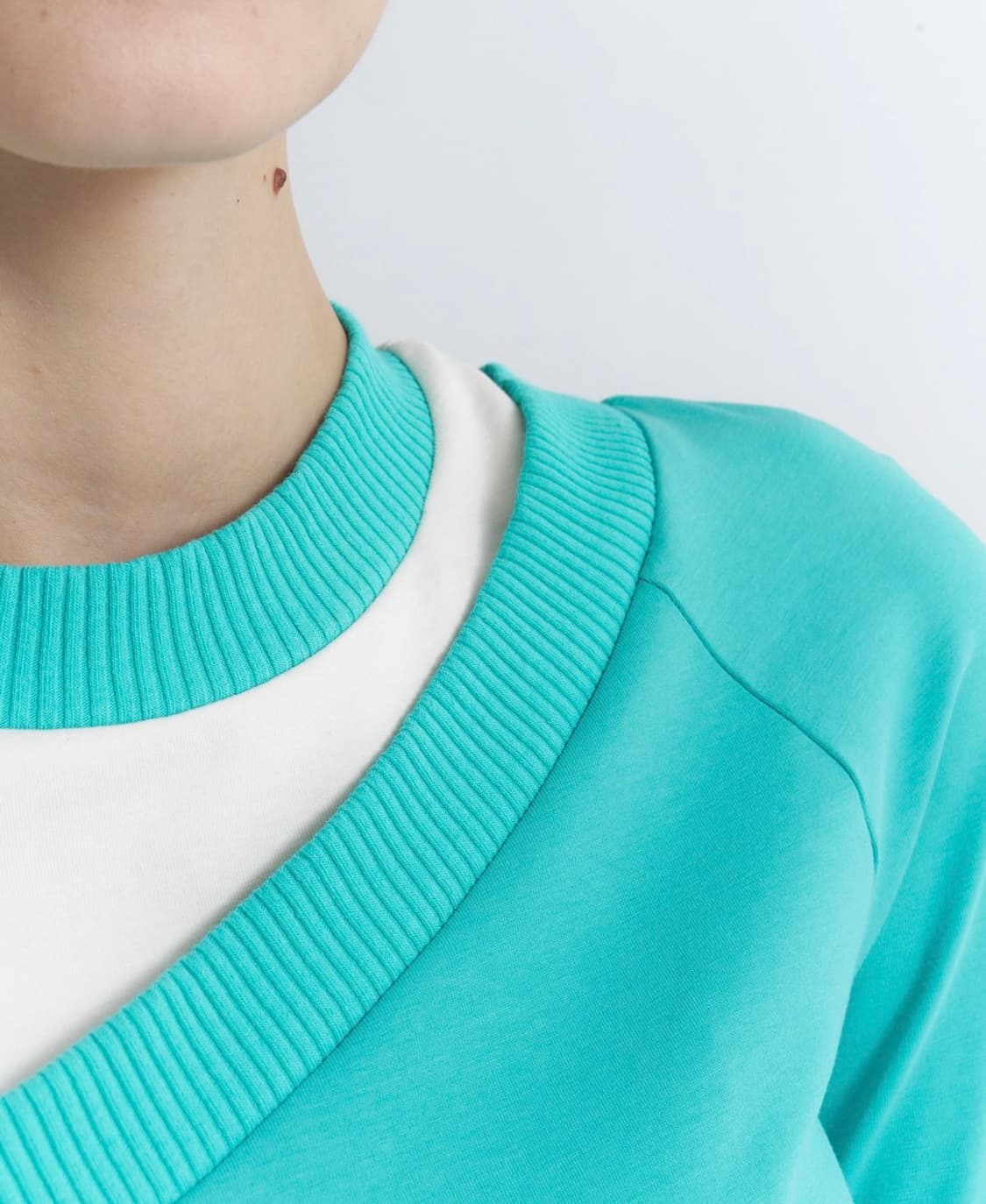 베스인더서프 Asymmetric Minty Top 상품이미지4
