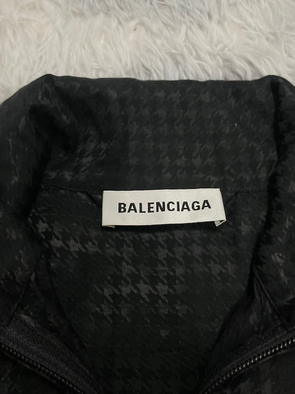 발렌시아가 하운드투스 오버핏 트랙탑 자켓 [XS] 상품이미지4