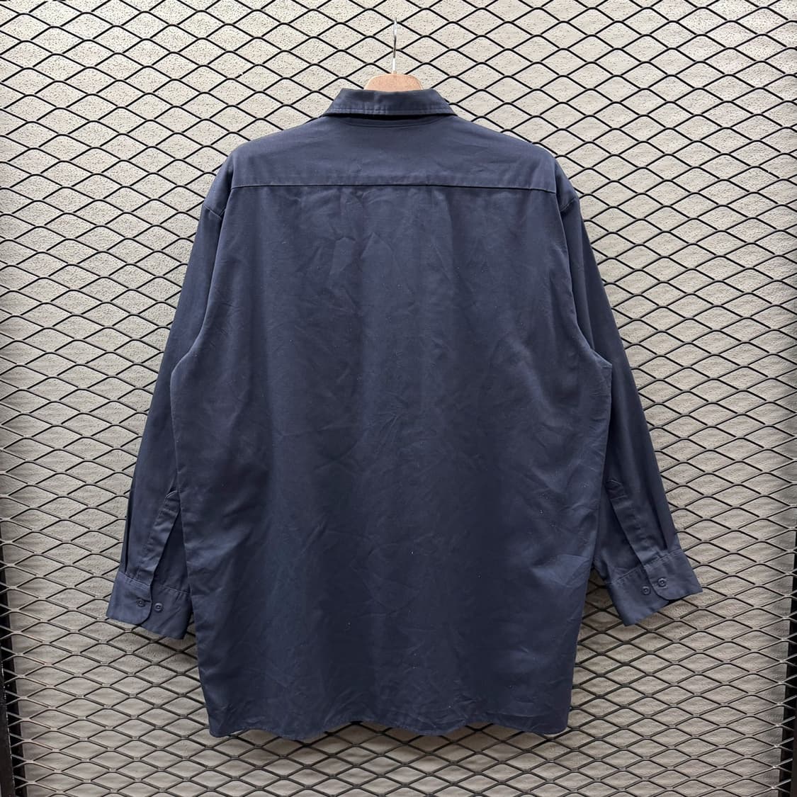 디키즈 워크셔츠 투포켓 스티치라인 디테일 네이비 상품이미지3