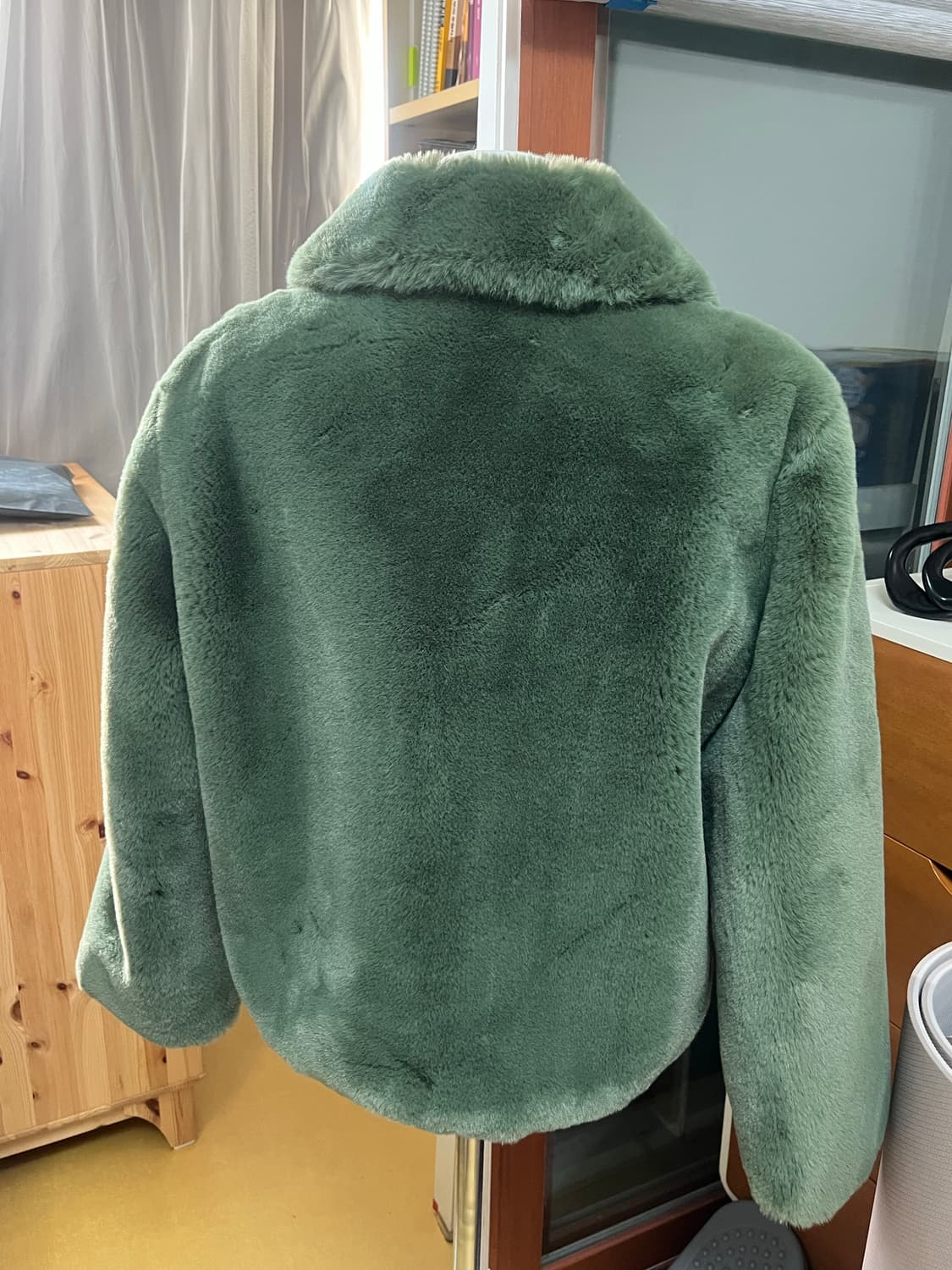 루루서울 그린 퍼자켓 상품이미지3