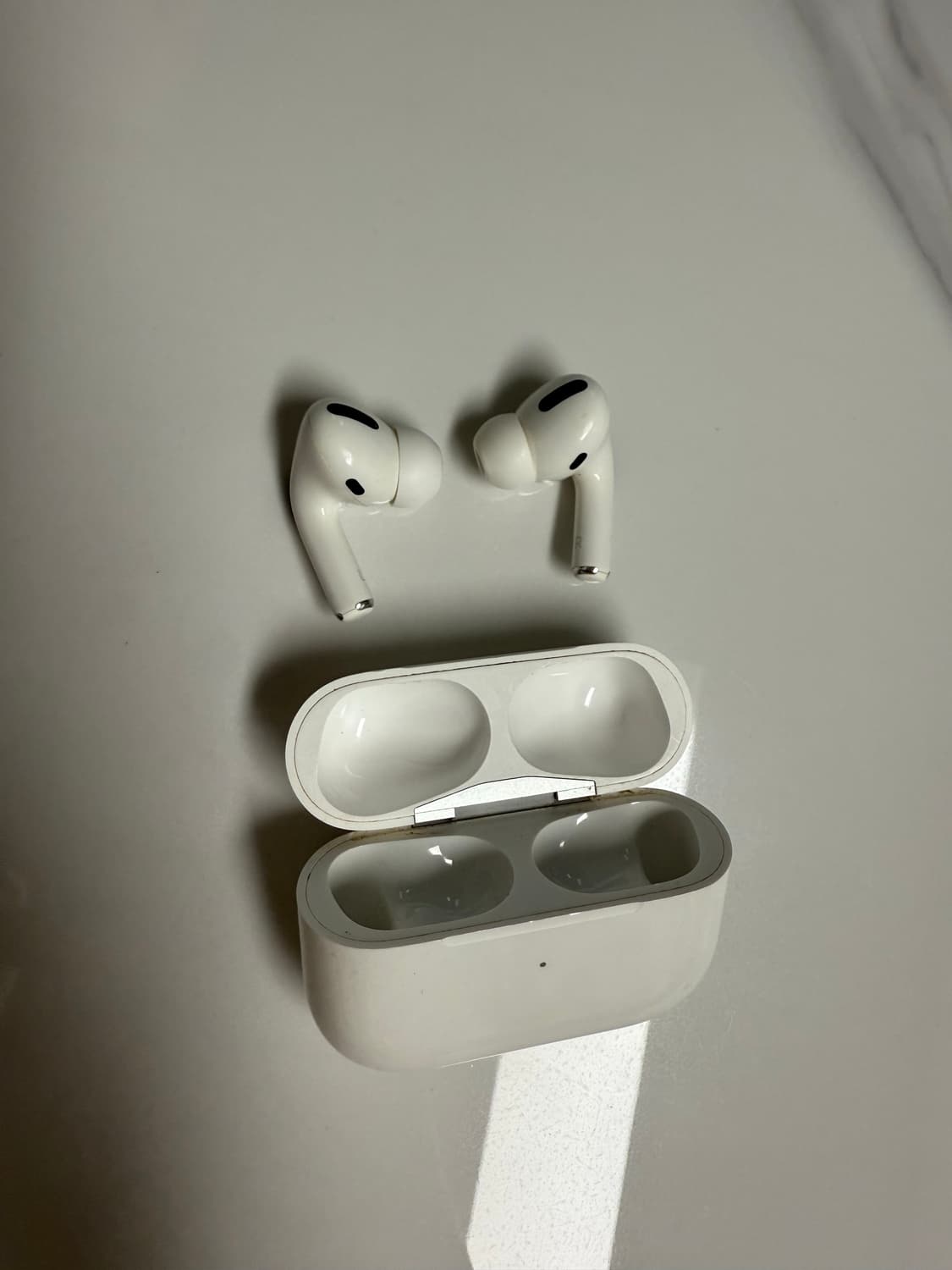 에어팟 프로 1 팝니다 상품이미지2