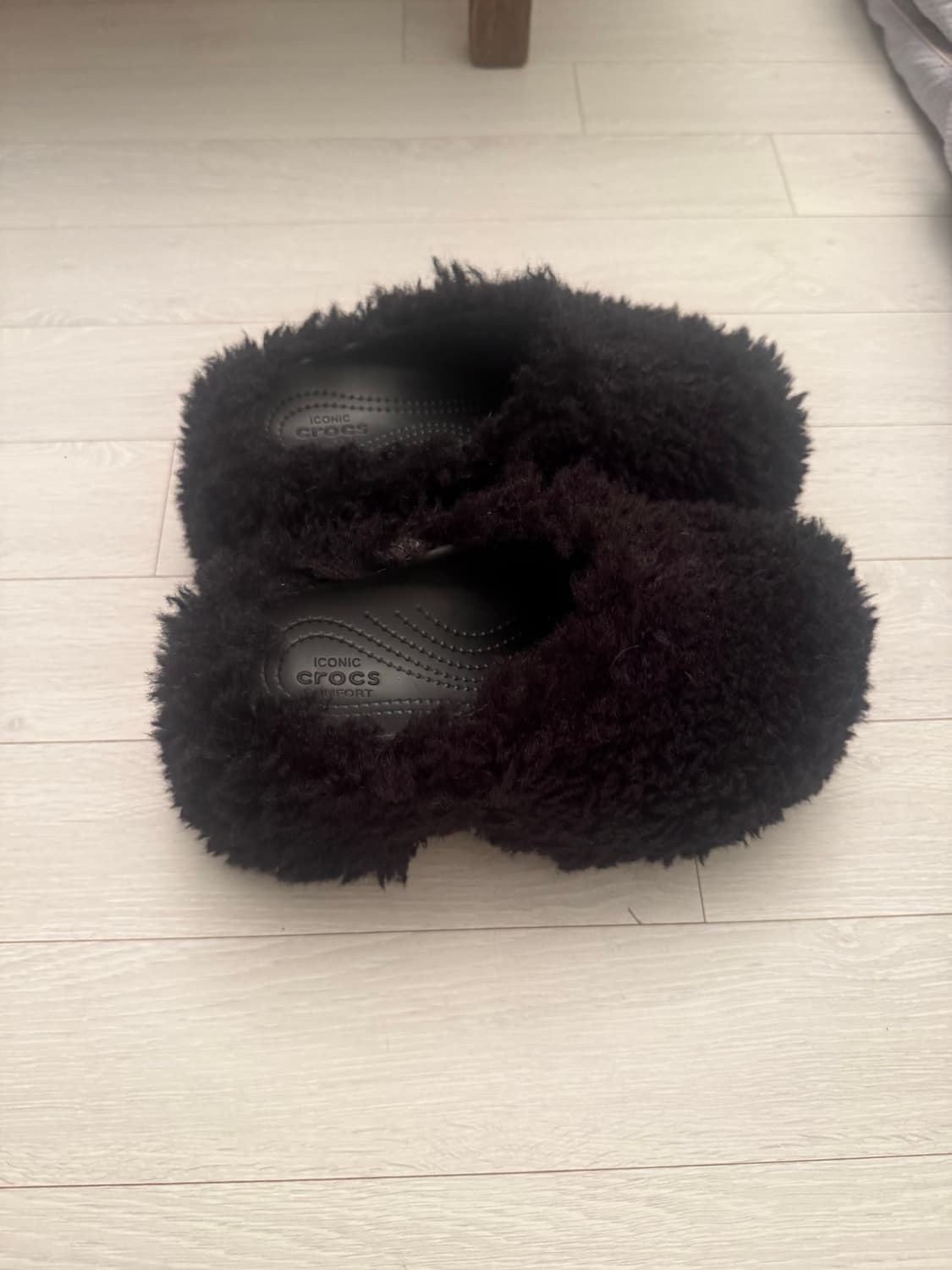 [크록스] 사이렌 샤기 퍼 클로그( 한국 미 판매 제품) 245-250 상품이미지3