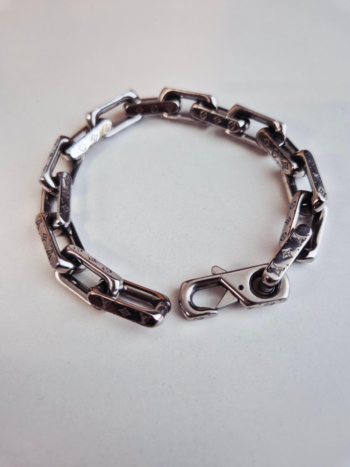 루이비통 버질아블로 체인팔찌 (풀구성) L사이즈 상태 매우 좋아요! 상품이미지3