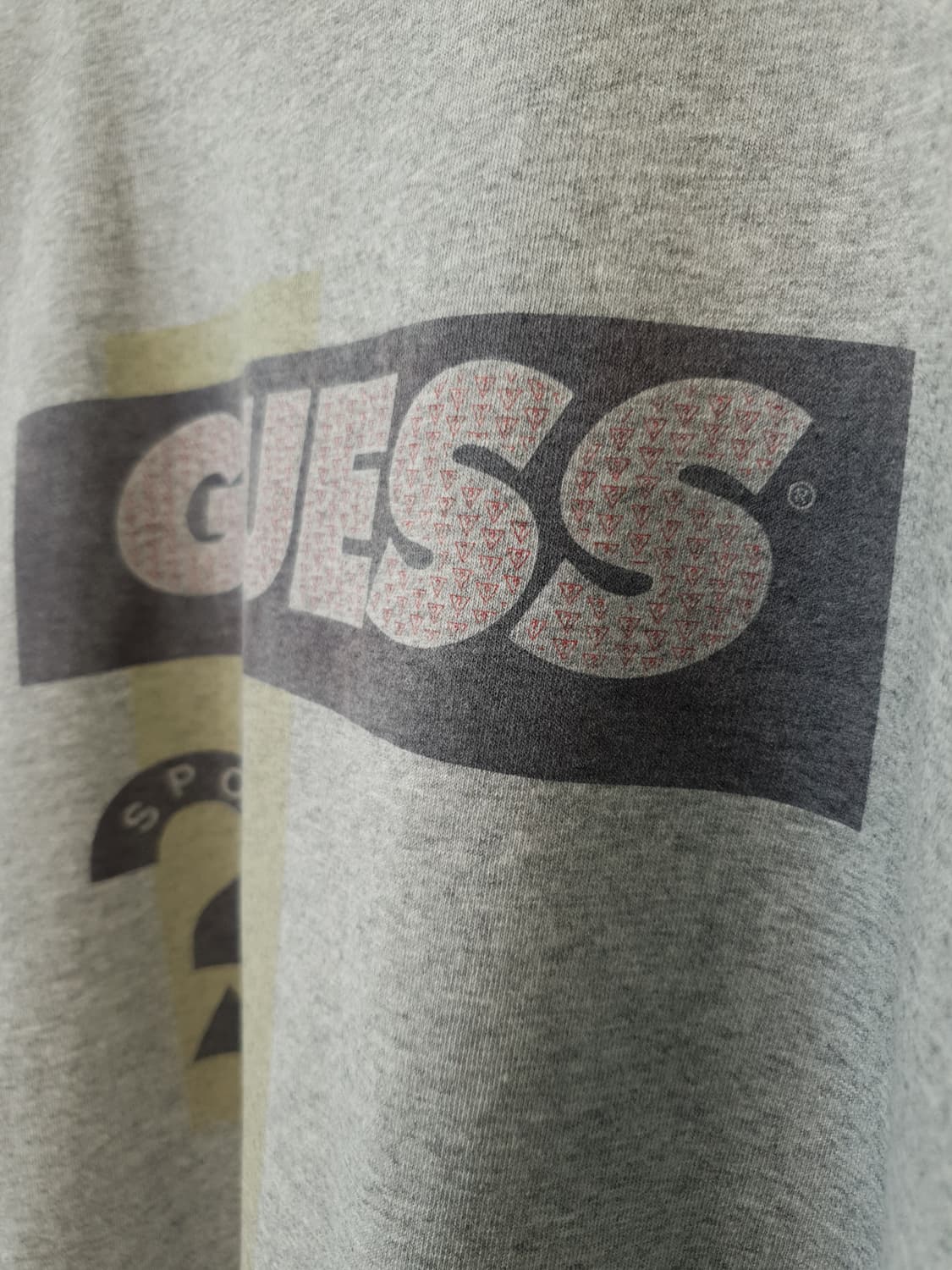 Guess print t - 후루츠패밀리