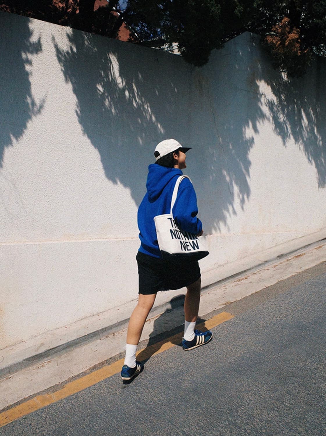 컬렉트피시스 THERE IS NOTHING NEW 토트백 상품이미지5