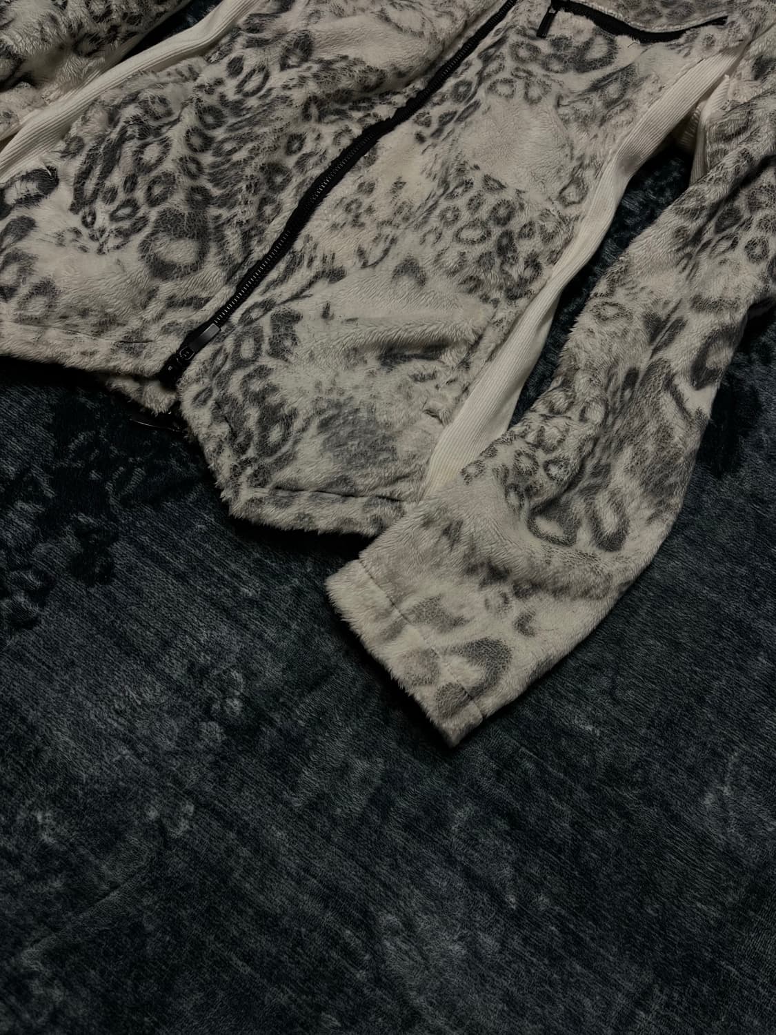 Xfrm 00s snow leopard fur jacket 상품이미지5