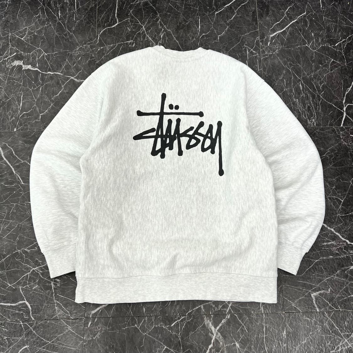 스투시 베이직 스탁로고 맨투맨 애쉬 헤더 그레이 상품이미지1