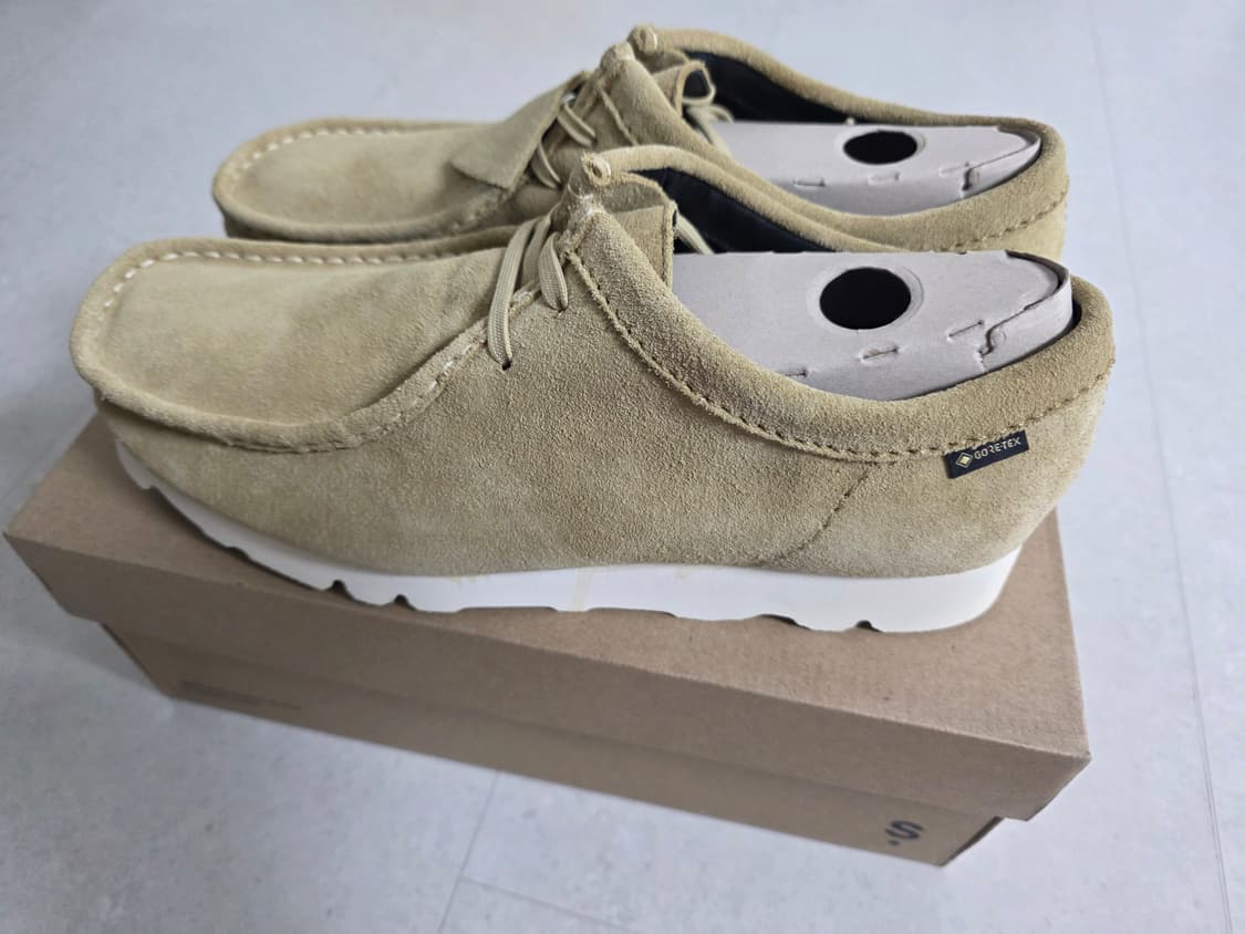 클락스 왈라비 고어텍스 메이플 스웨이드 US10.5 상품이미지3