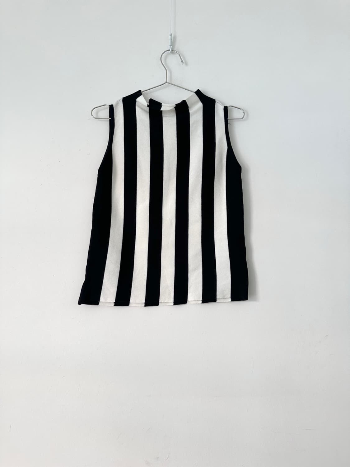 Stripe high neck knit / black & white  상품이미지3
