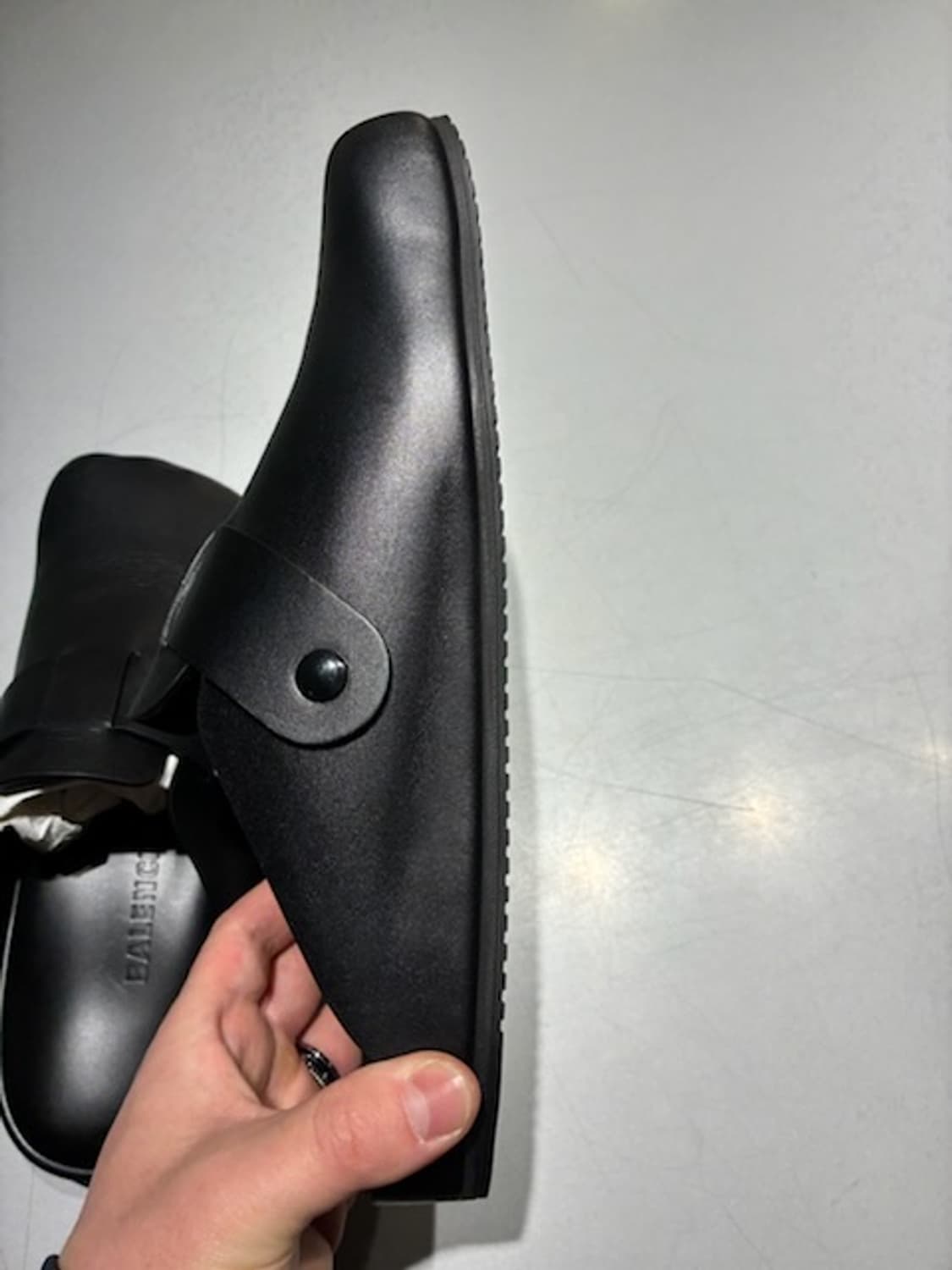 발렌시아가 선데이뮬 레더 블랙 상품이미지5