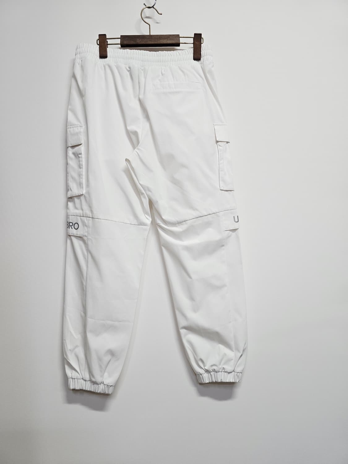 엄브로 화이트 카고 조거팬츠 상품이미지5