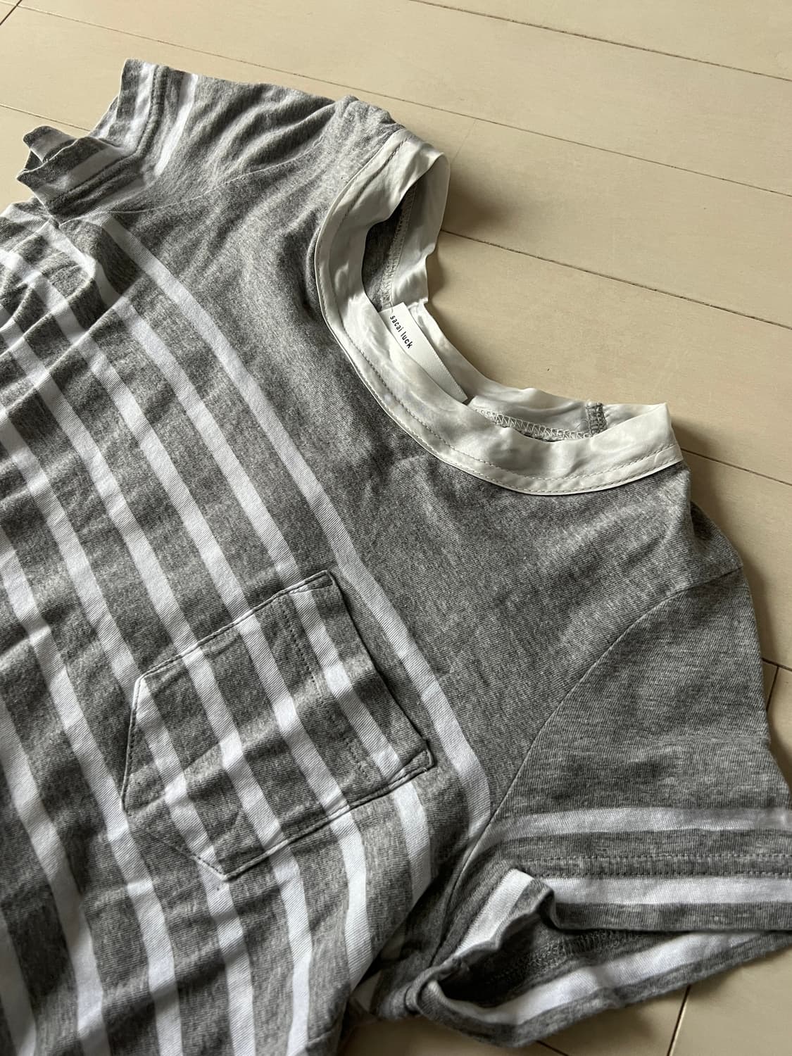 Sacai Luck 반팔 티셔츠 상품이미지3