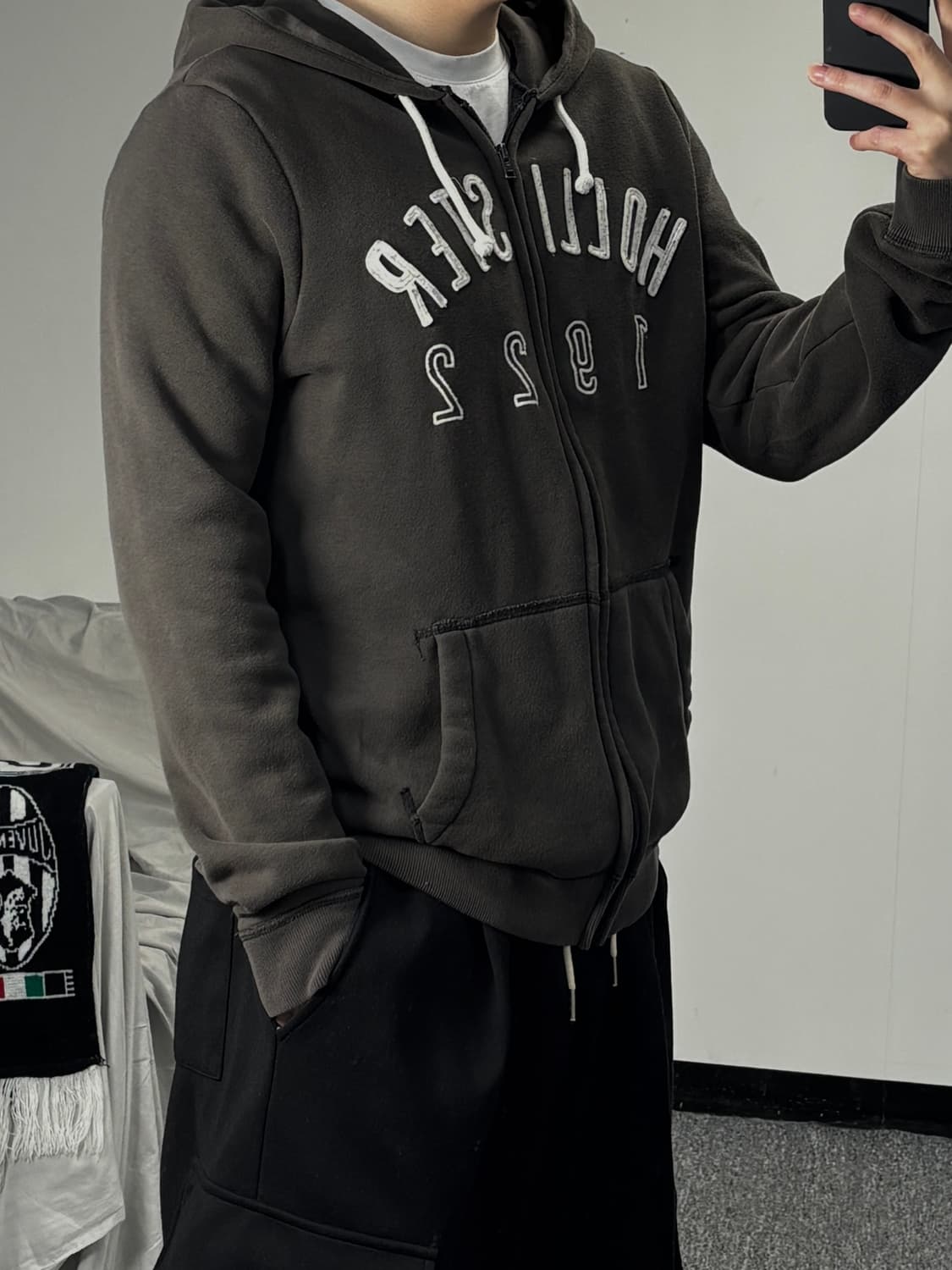 홀리스터 아치로고 후드 집업 상품이미지2