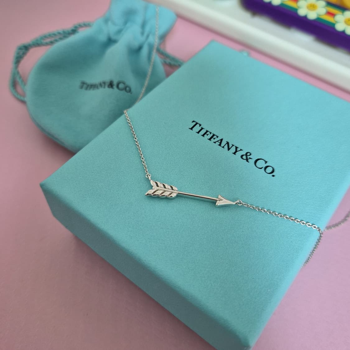 티파니앤코 정품 한정판 애로우 목걸이 상품이미지4