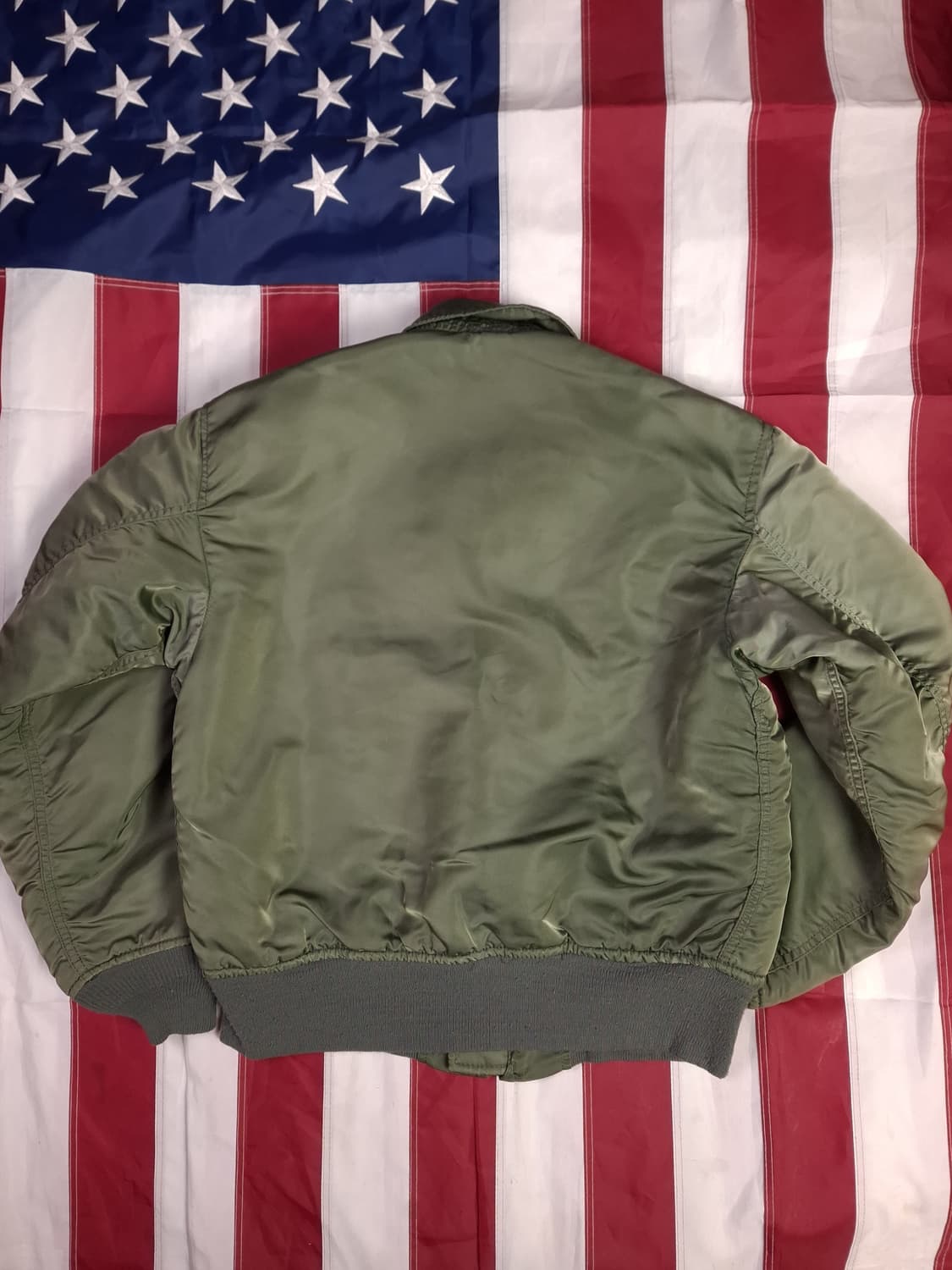 오리지날 미국제조  미공군 알파사 민수용 CWU45/P 항공점퍼 상품이미지9