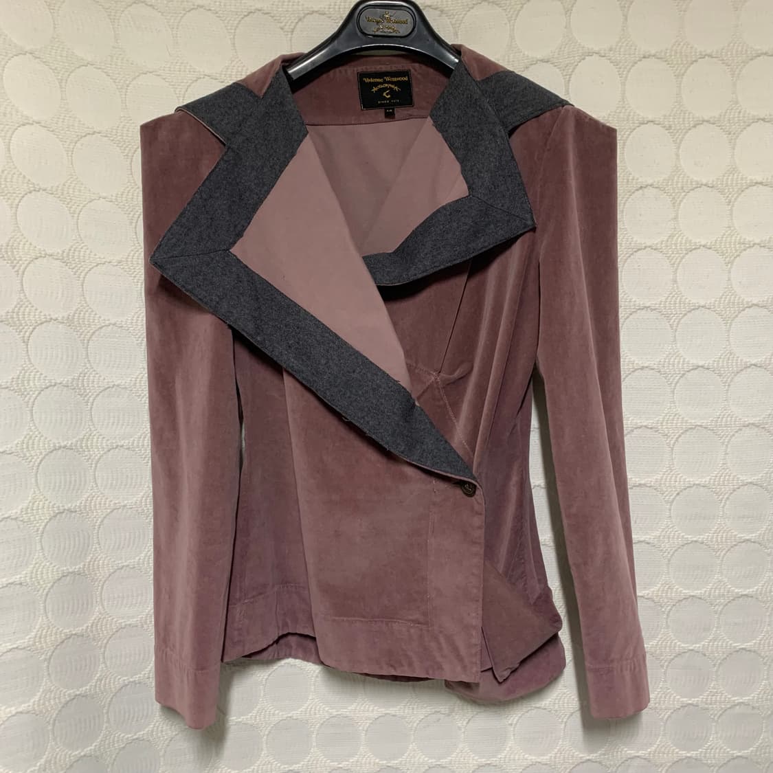 비비안 웨스트우드 벨벳 재킷 상품이미지5