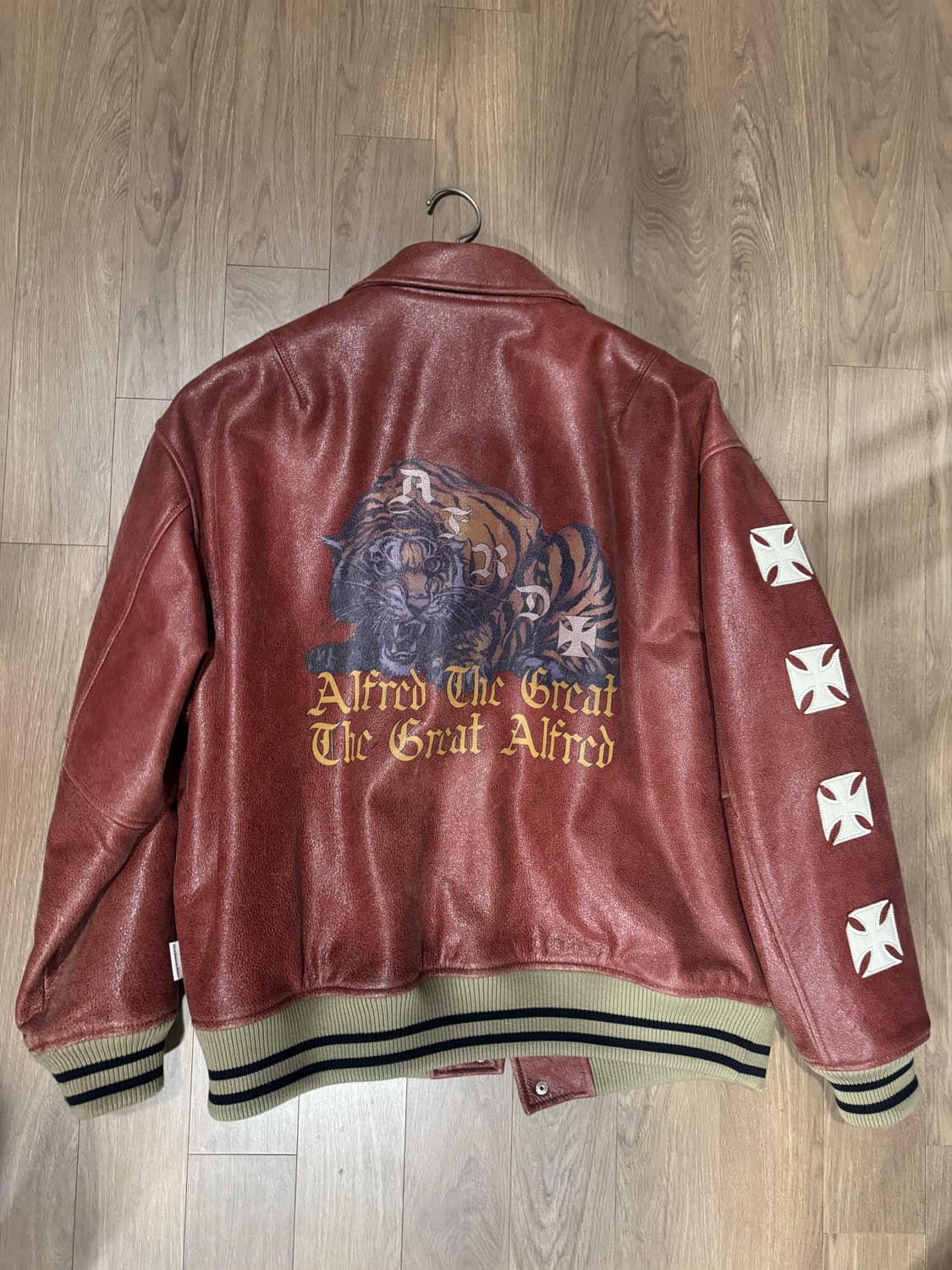 헤리티지플로스 알프레드 레더 스타디움 레드 M 상품이미지5