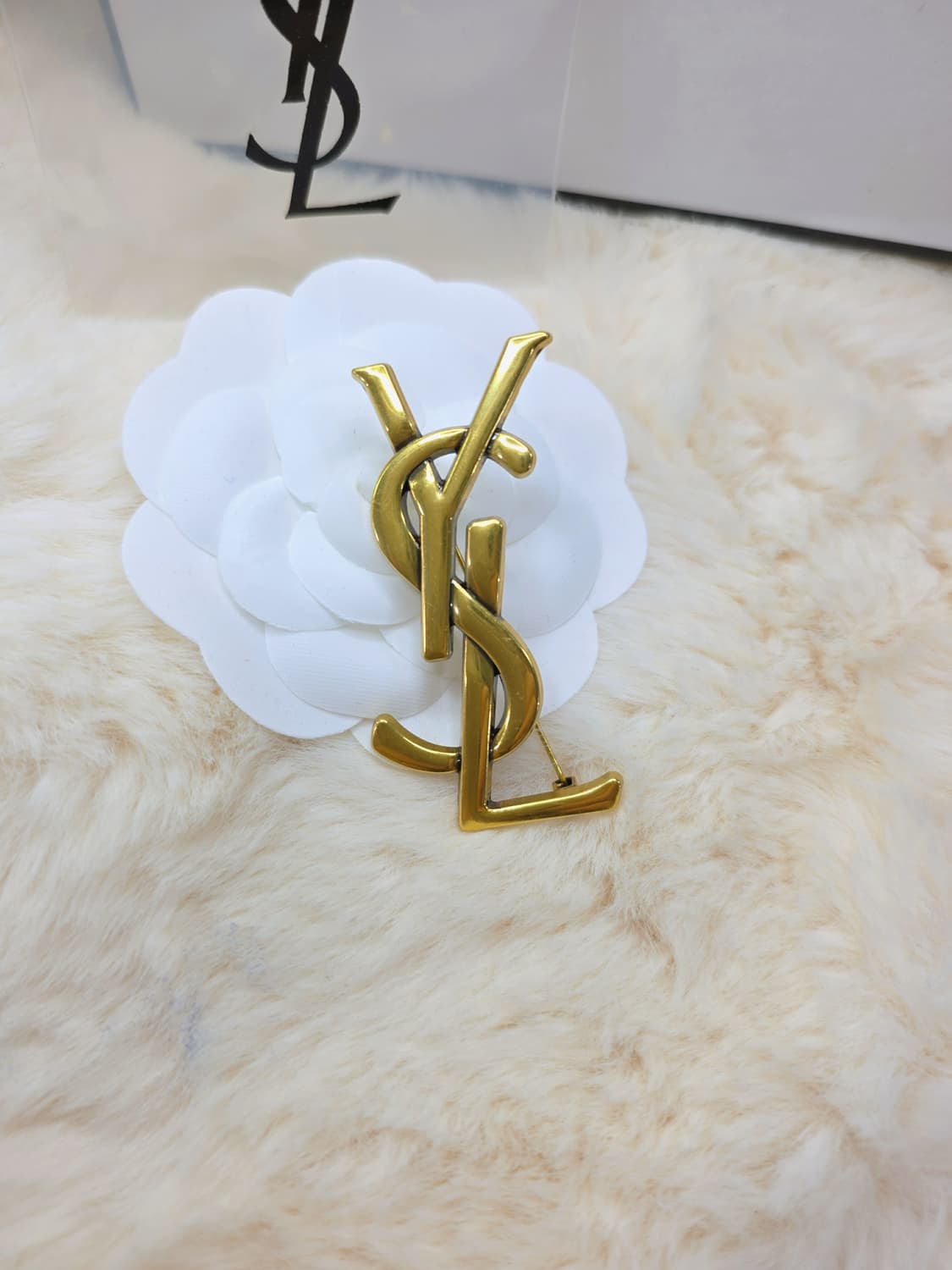 빈티지 엔틱 입생로랑 브로치 상품이미지1