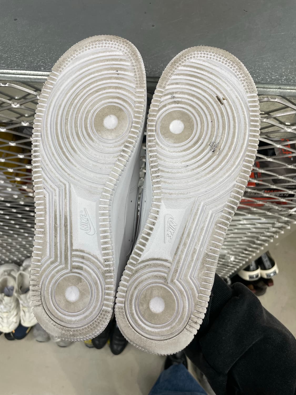 나이키 에어포스 1 로우 화이트 280 상품이미지6